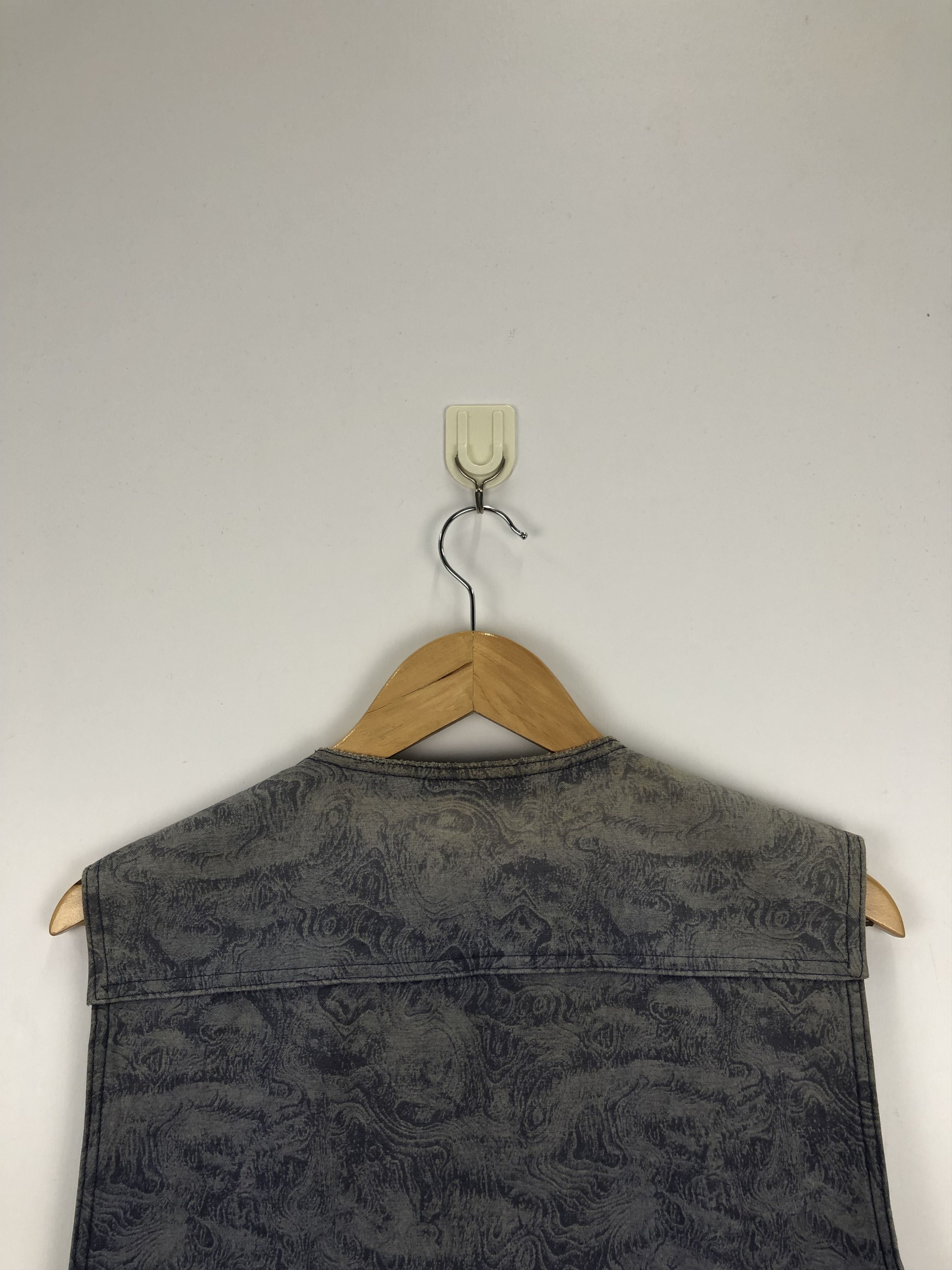 Japanese Brand Vintage Japanese Brand Sleeveless Jacket J0705 Size 38L - 4 Thumbnail