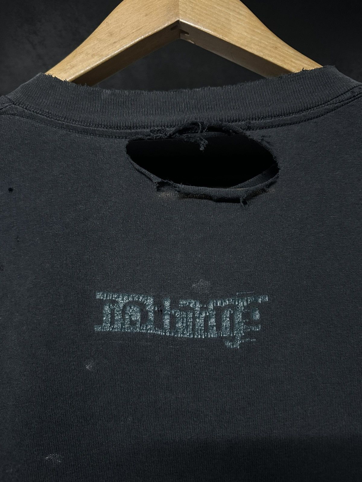 Band Tees Thrashed Vintage 90s Nine Inch Nails Nothing Faded Tee Size US L / EU 52-54 / 3 - 13 Thumbnail