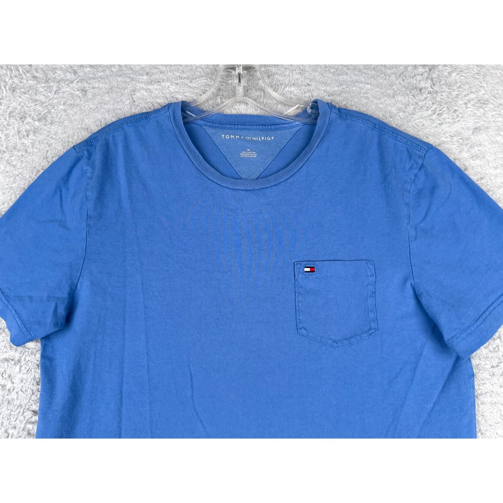 Tommy Hilfiger VINTAGE Tommy Hilfiger Shirt Men Adult Medium Blue Short Sleeve Crew Neck 100% Cotton Pocket Logo Embroidered 90s Theme Mens Size US M / EU 48-50 / 2 - 4 Thumbnail