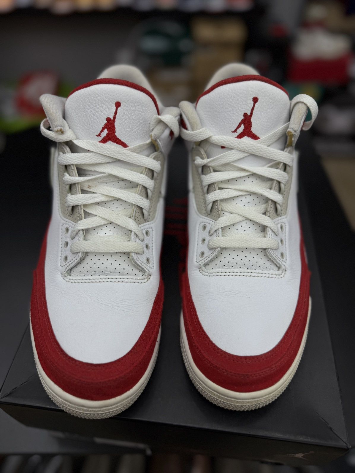 Jordan Brand Jordan 3 Tinker University Red Size (11.5) 2019 (CJ0939-100) Size US 11.5 / EU 44-45 - 4 Thumbnail