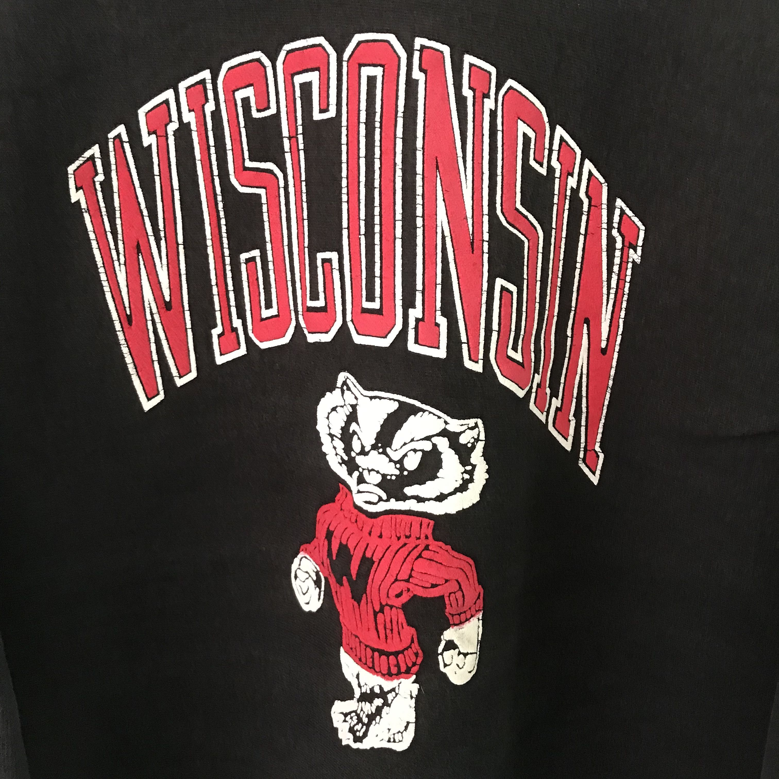 NCAA Vintage 90's Wisconsin Badgers Ncaa Black - 544 Size US L / EU 52-54 / 3 - 6 Thumbnail