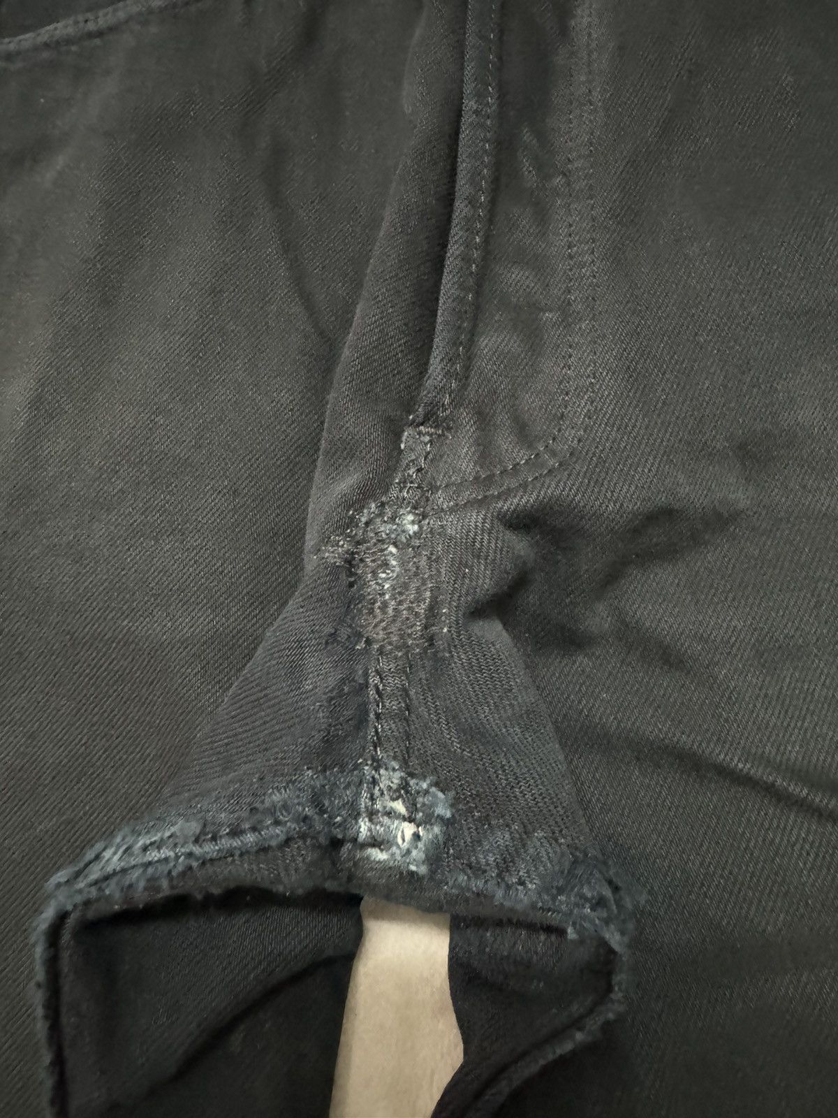Levi's × Levi's Vintage Clothing × Vintage Vintage Levi’s 501 Distressed Black Denim Jeans Size US 30 / EU 46 - 4 Thumbnail