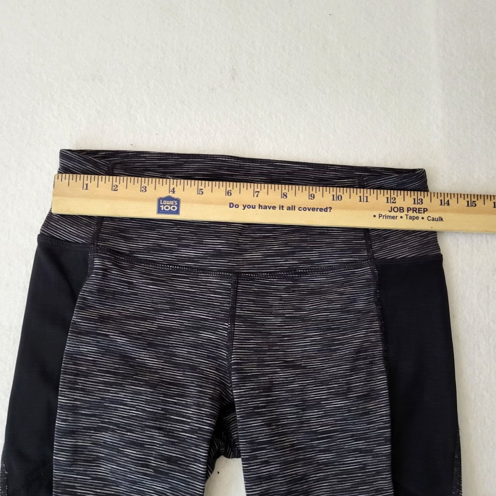 Athleta Athleta Mind over Mat Capri Legging Size S Women's Size 28" / US 6 / IT 42 - 4 Thumbnail
