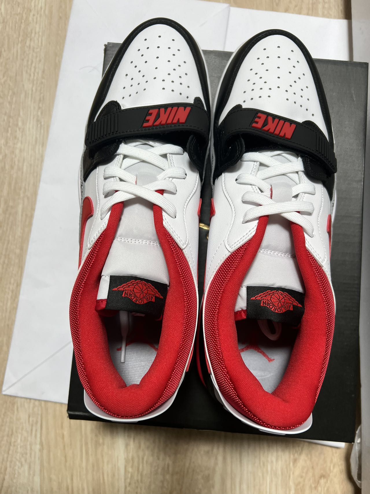 Nike Jordan Legacy 312 Low Size US 13 / EU 46 - 4 Thumbnail