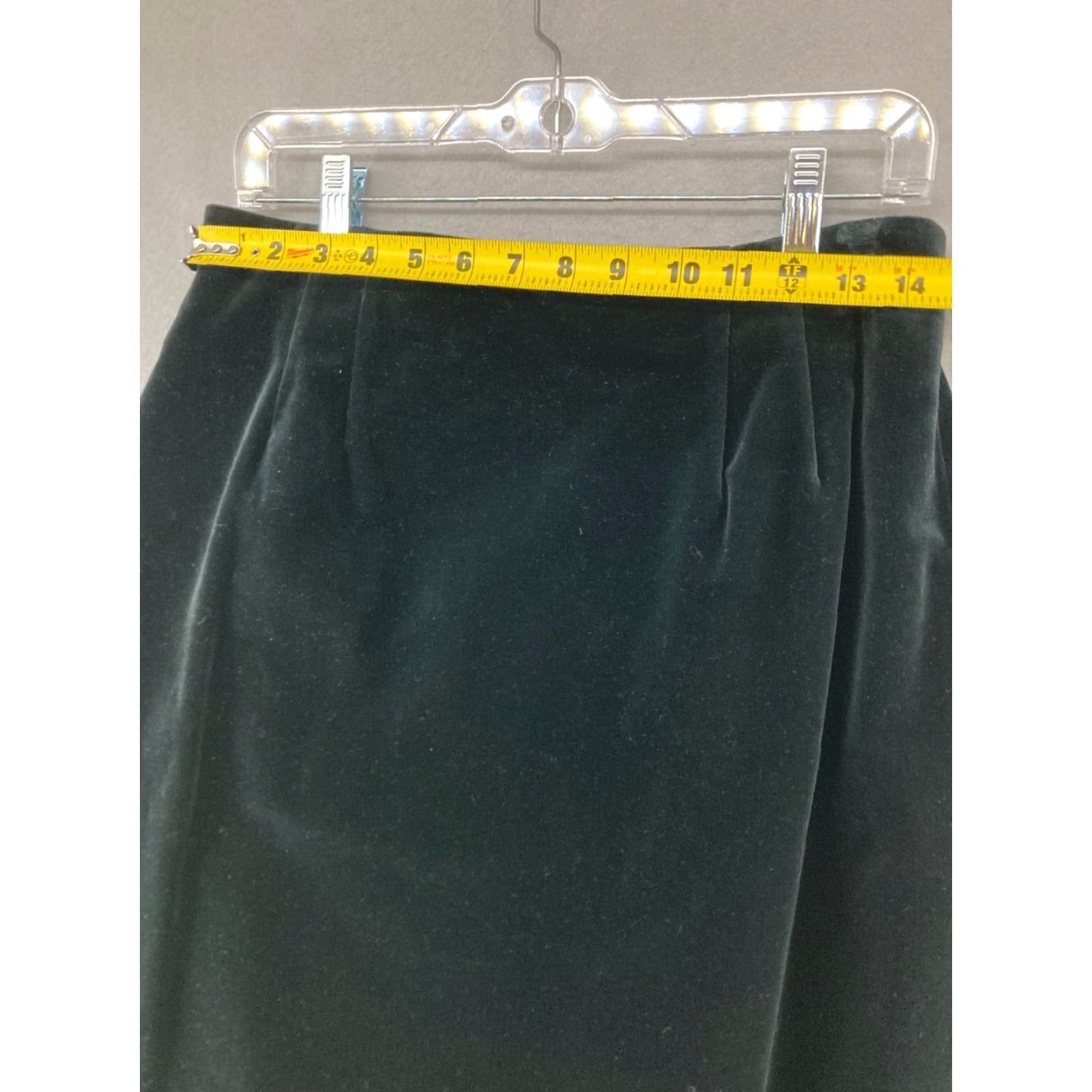 Austin Reed VINTAGE Austin Reed Skirt Womens 12 Black A-Line Satin Lined Pockets Business USA Size 34" / US 12 / IT 48 - 2 Thumbnail