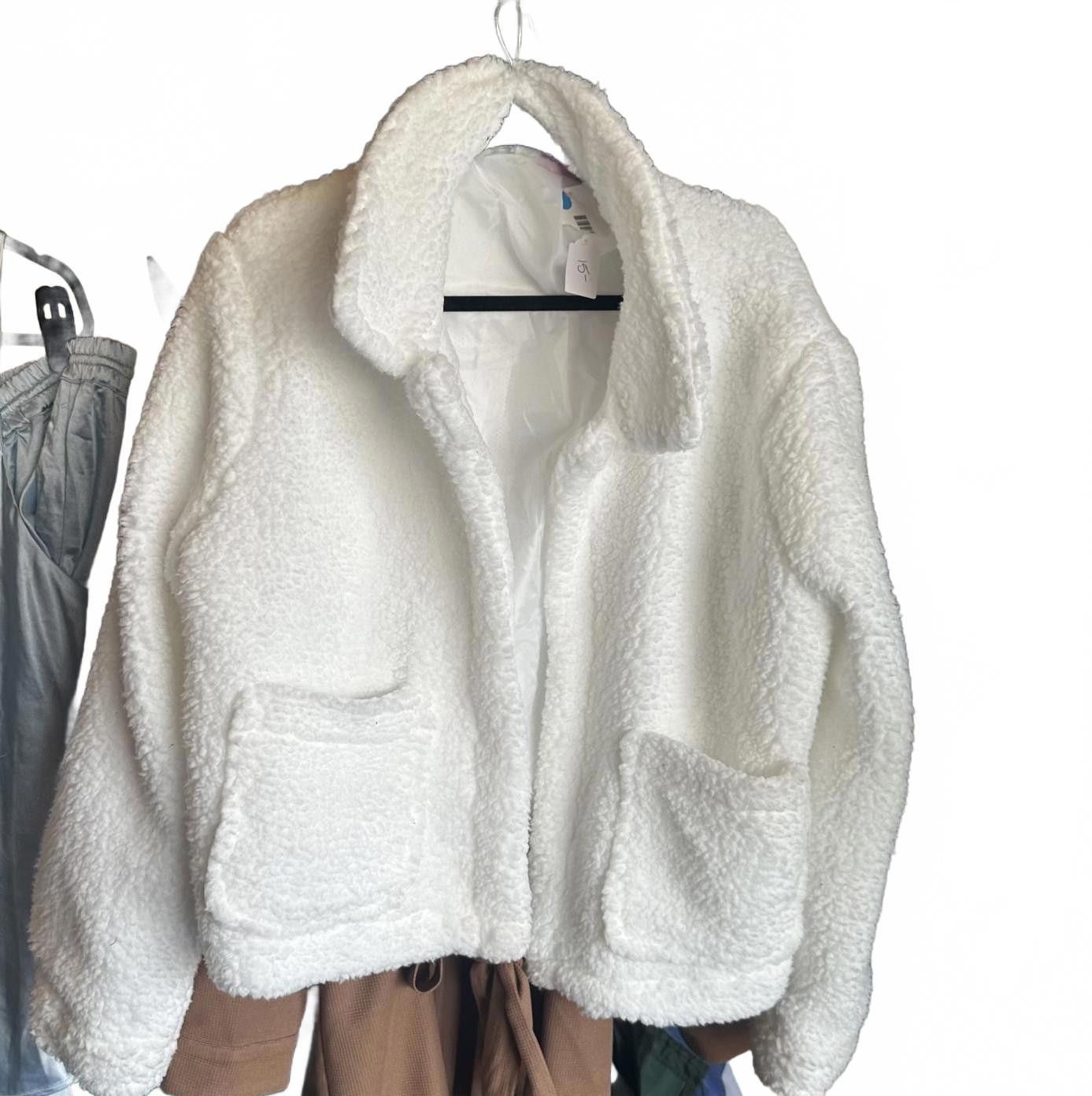Designer Cozy Fleece Cropped Jacket - Stylish and Warm Size 3XL / US 20-22 - 1 Preview