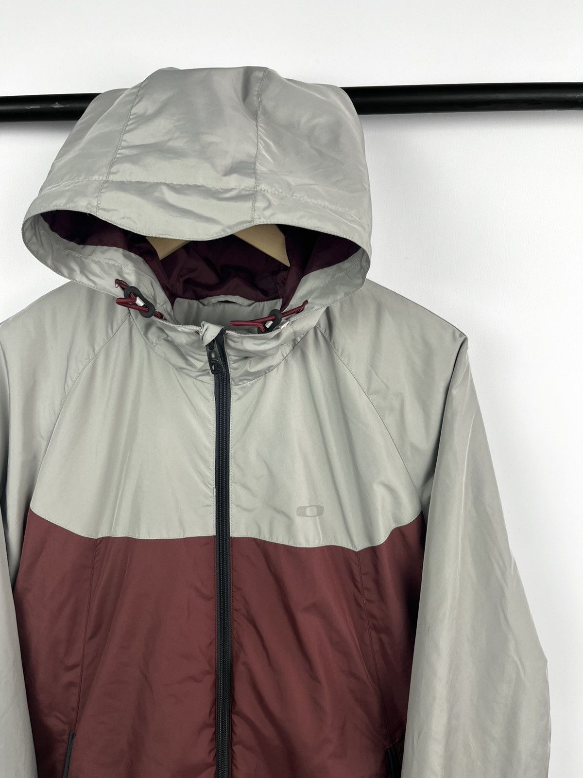 Oakley Oakley mens jacket size m Size US M / EU 48-50 / 2 - 3 Thumbnail
