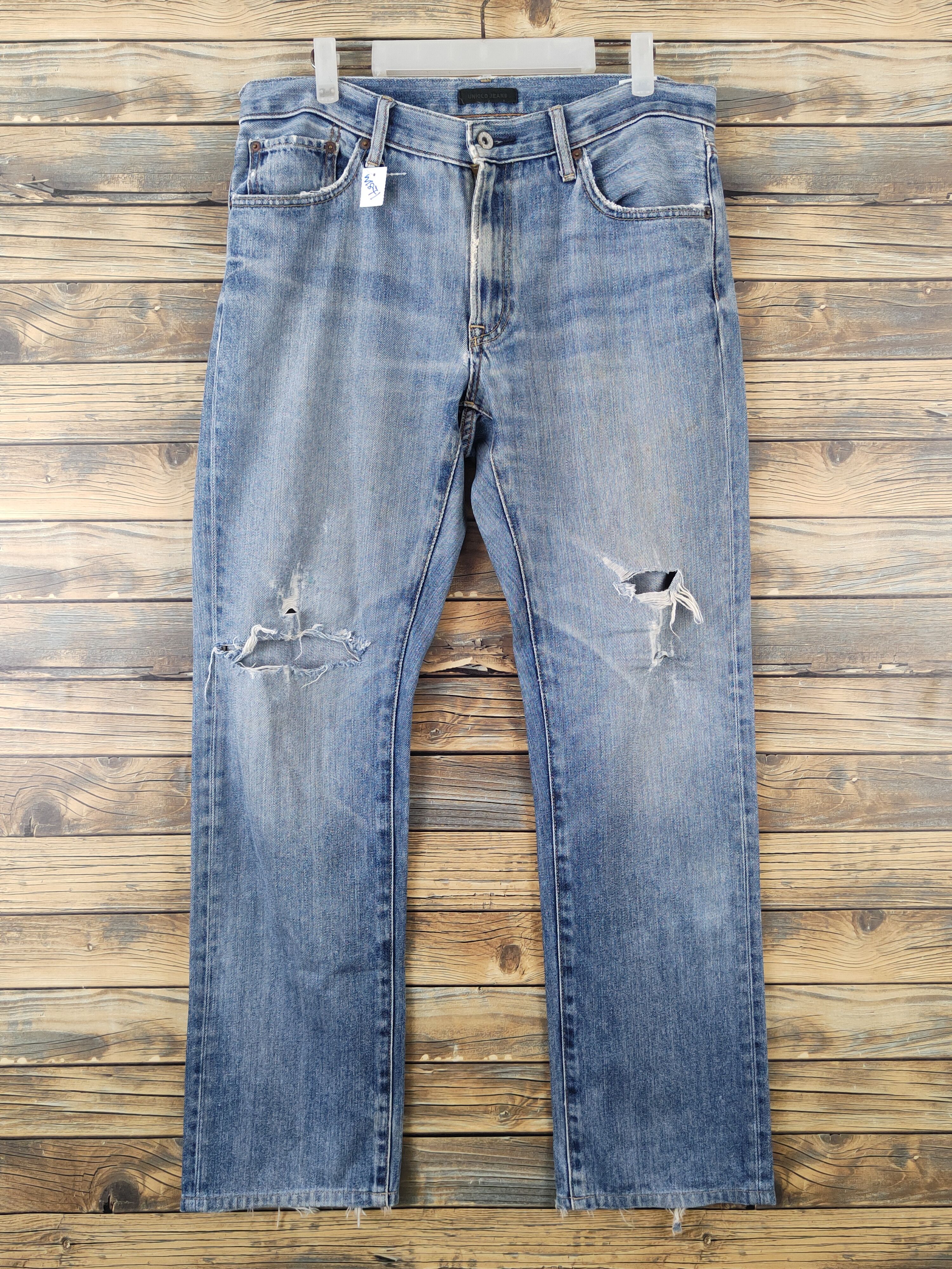 Japanese Brand Uniqlo fabric by kaihara Blue Distressed Ripped Jeans #W1871 Size US 34 / EU 50 - 1 Thumbnail