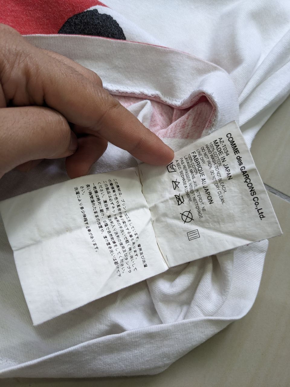 Comme des Garcons COMME des GARÇONS PLAY Peek A Boo Heart Tee Size US S / EU 44-46 / 1 - 9 Thumbnail