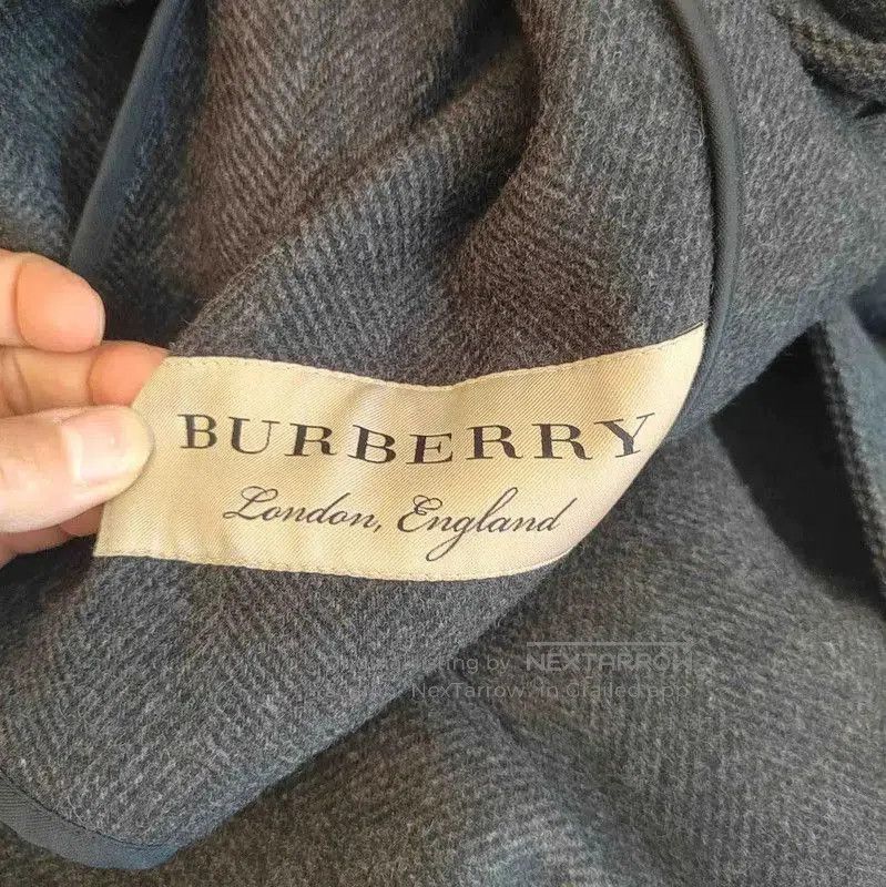 Burberry Burberry Black Cashmere Men's Overcoat. Size US S / EU 44-46 / 1 - 5 Thumbnail