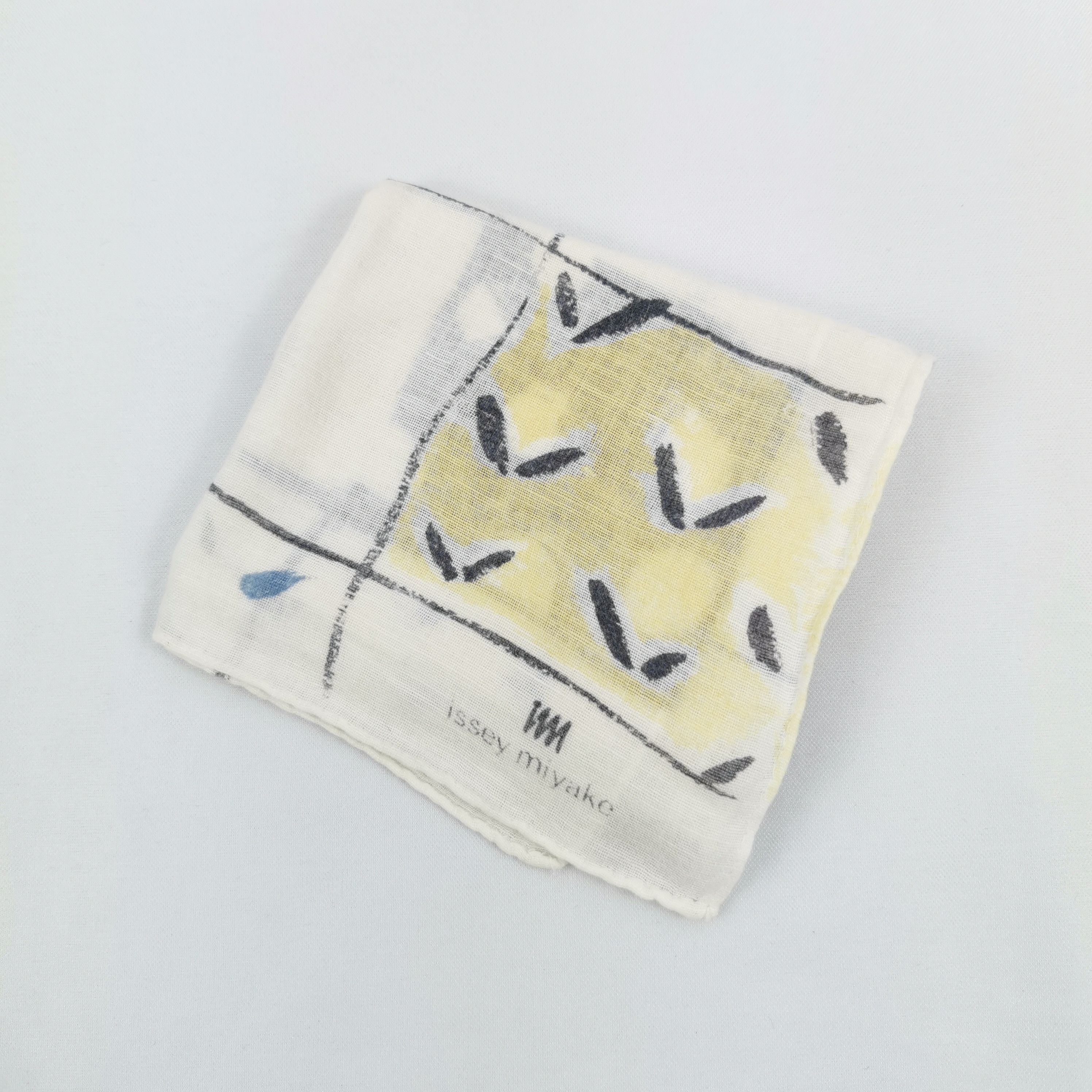 Issey Miyake Vintage Issey Miyake Handkerchief Neckerchief 56789 Size ONE SIZE - 4 Thumbnail
