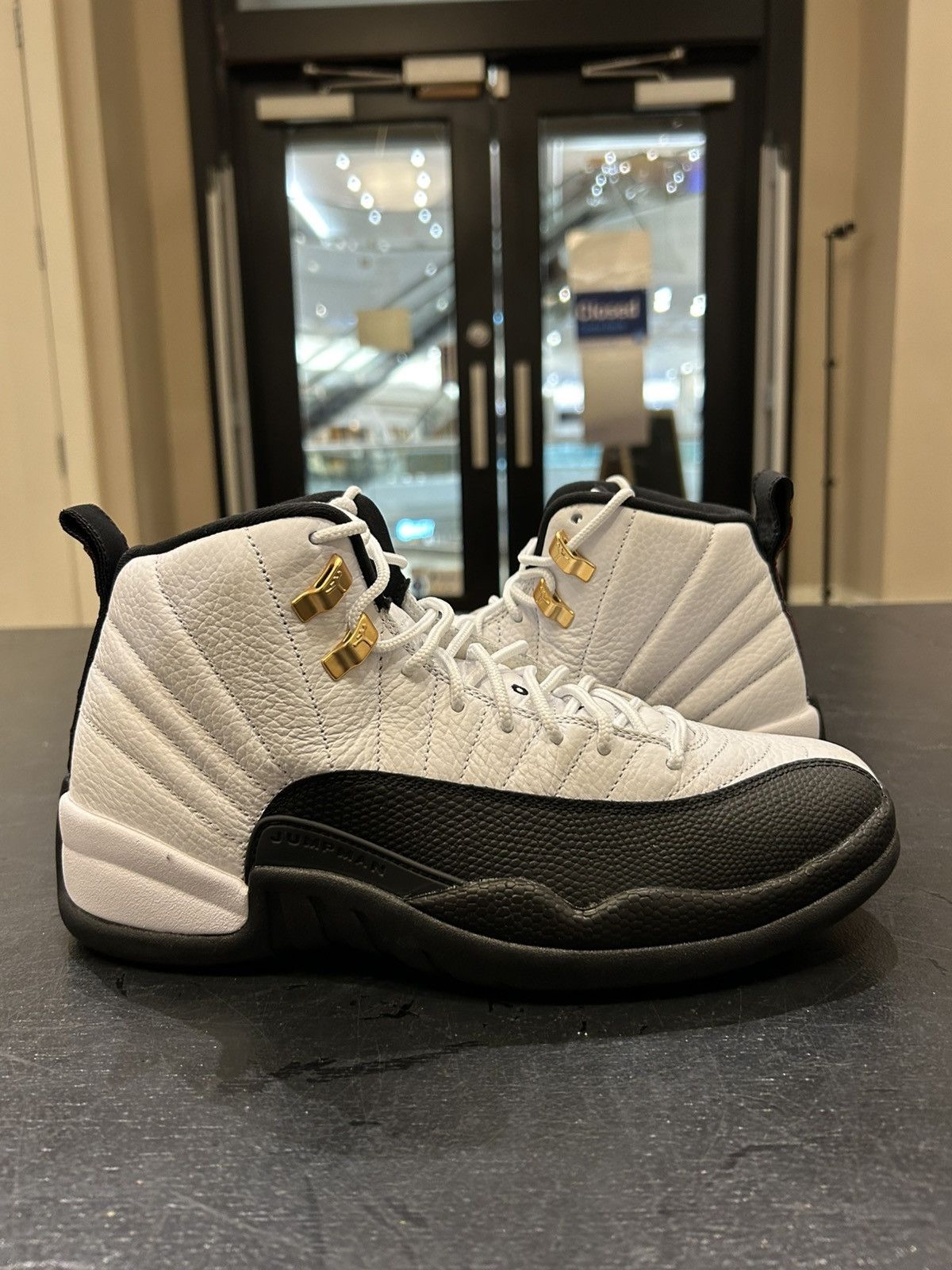 Jordan Brand Jordan 12 Retro ‘Taxi’ Size US 8 / EU 41 - 2 Thumbnail