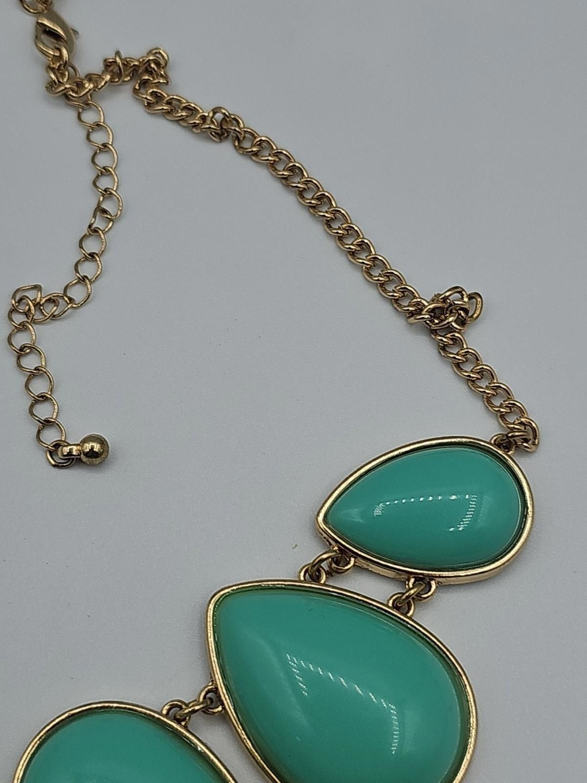 Aquascutum Aqua Acrylic Stone Gold Tone Bib Max Length 18" Necklace Size ONE SIZE - 6 Thumbnail