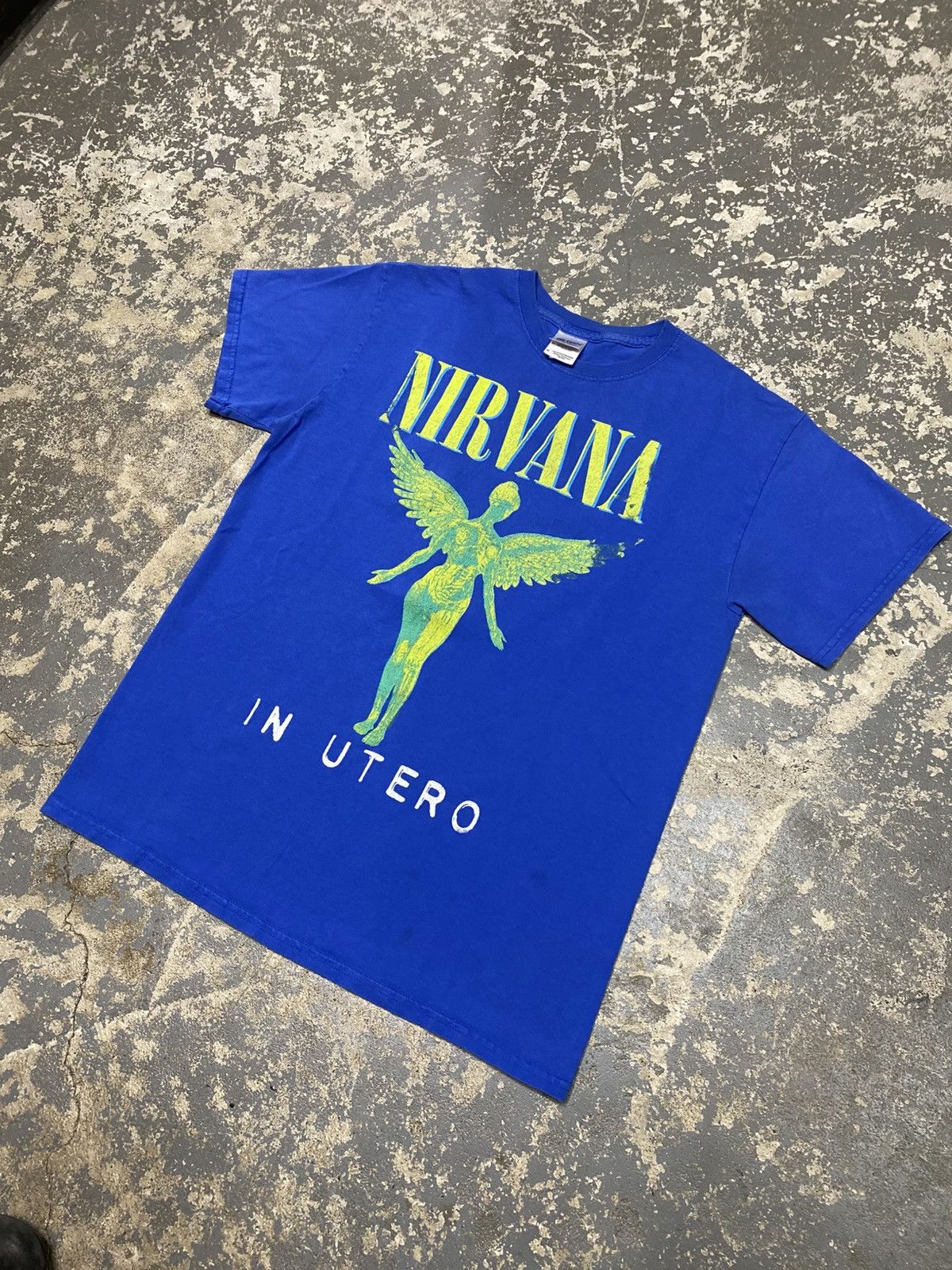 Band Tees × Vintage Vintage Nirvana In Utero Blue Gildan 2013 Y2K Tshirt Size US M / EU 48-50 / 2 - 2 Thumbnail