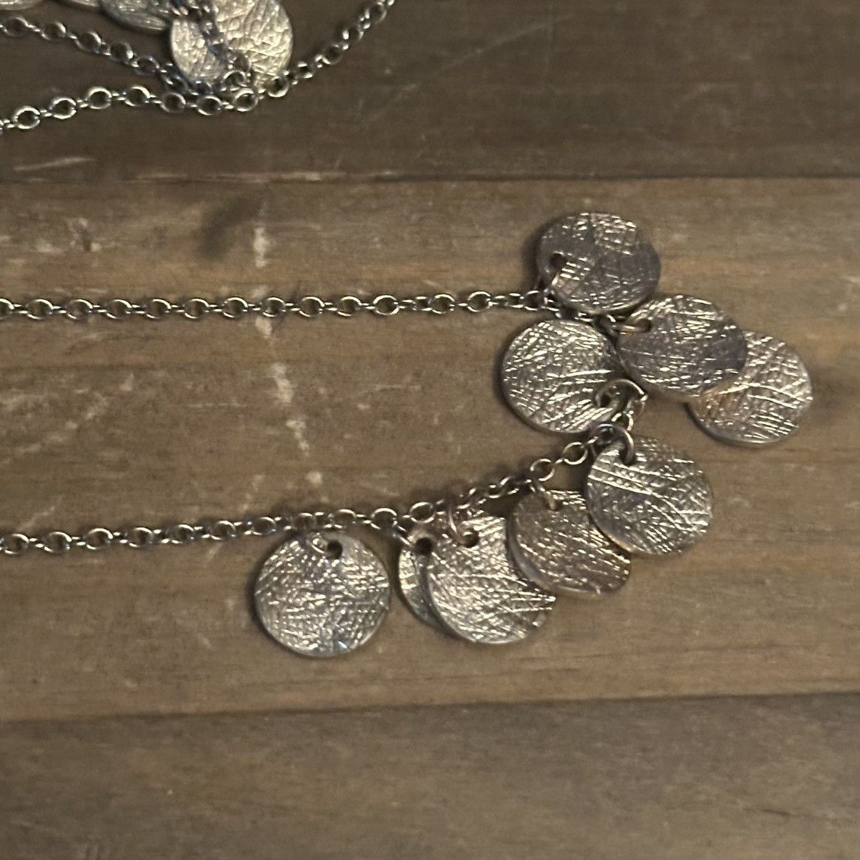 Other Long gold tone disc dangles necklace Size ONE SIZE - 3 Thumbnail