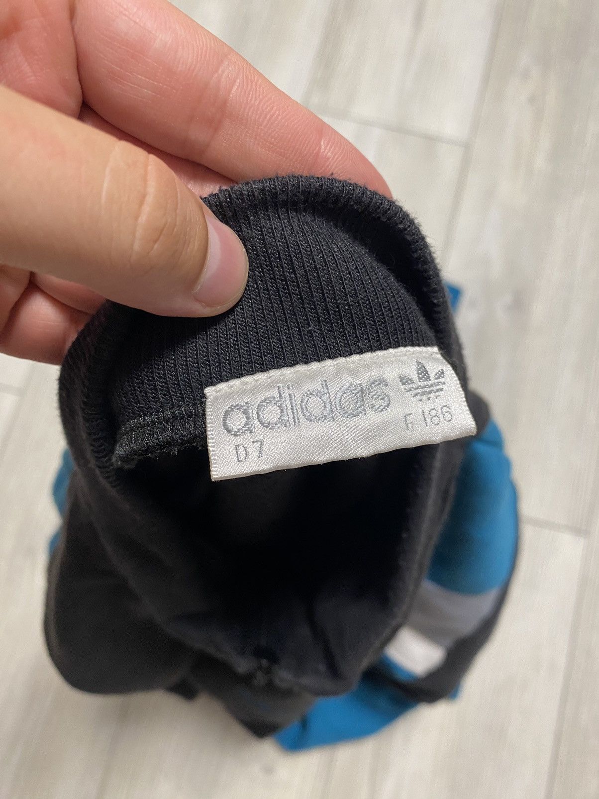 Vintage Adidas Vintage Track Jacket Rare Y2K 90s Size US L / EU 52-54 / 3 - 5 Thumbnail