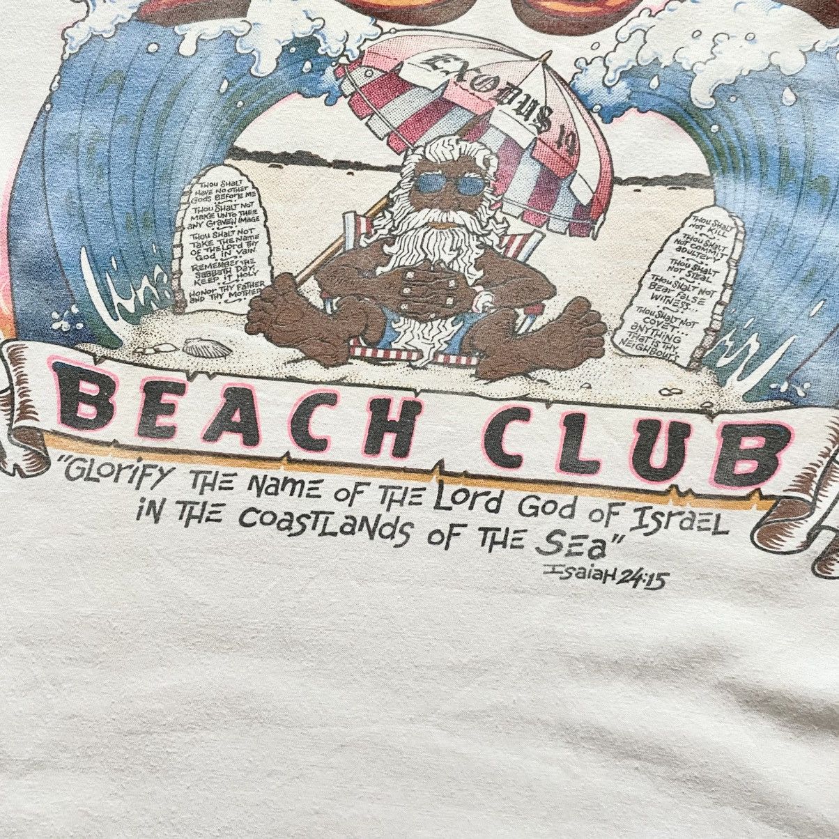 Band Tees 1988 Living Epistles Red Sea Isaiah 24:15 Bible T-shirt Tee Size US L / EU 52-54 / 3 - 3 Thumbnail