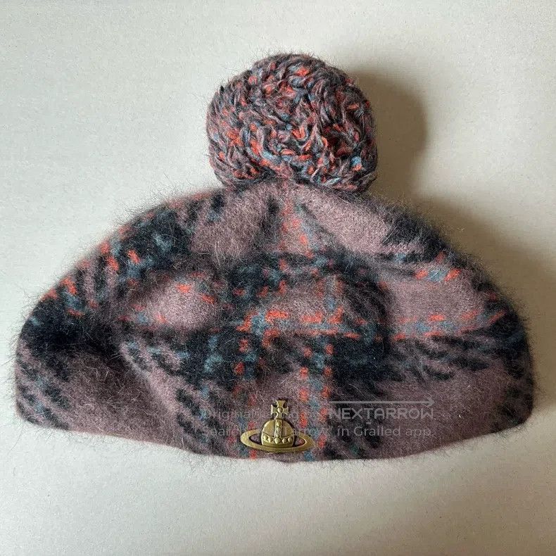 Vivienne Westwood Beret, collegiate style