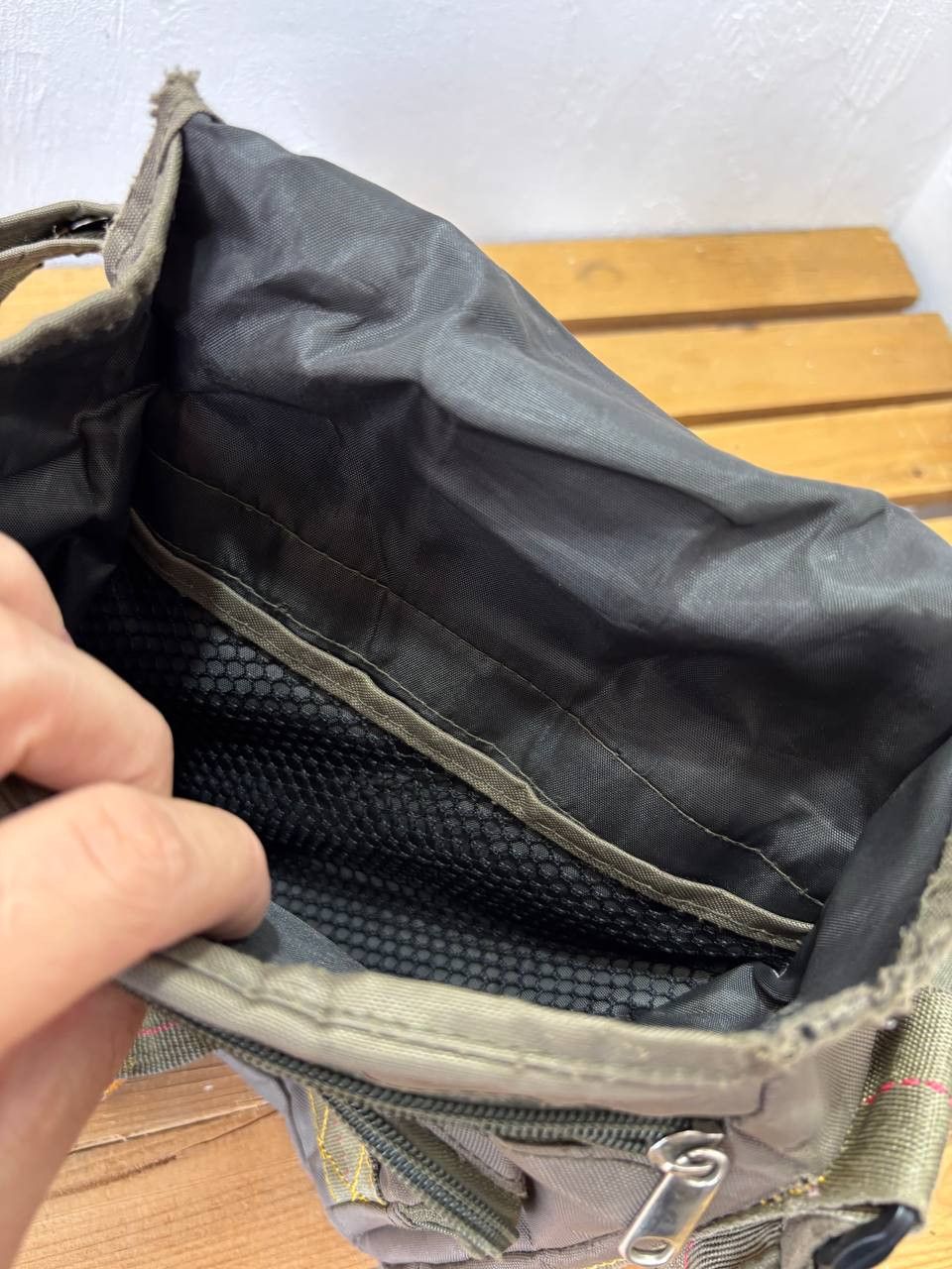 Japanese Brand Vintage Diesel style Y2K Avant Garde Distressed sling Bag Size ONE SIZE - 8 Thumbnail