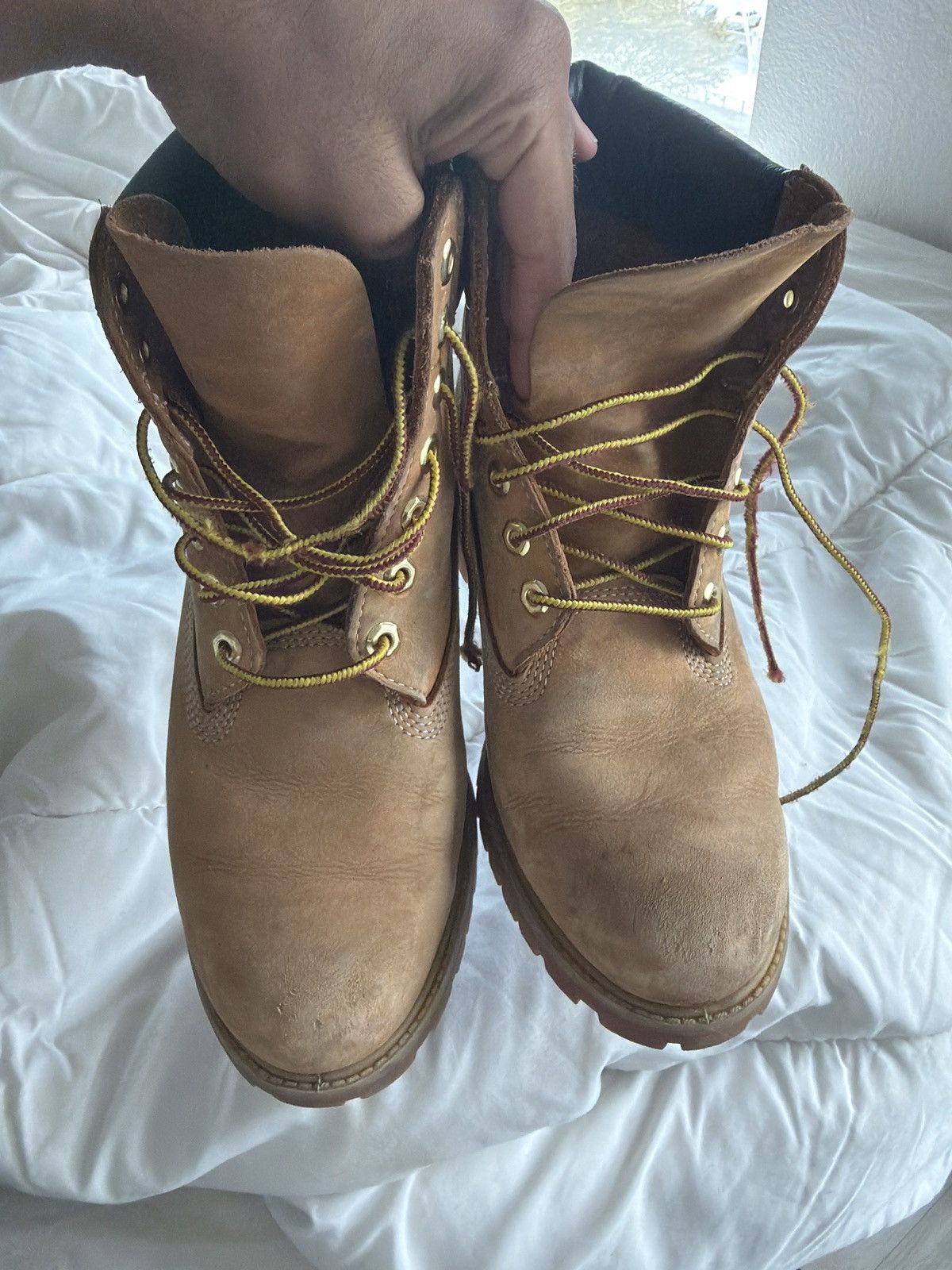 Timberland used butter timbs Size US 9 / EU 42 - 3 Thumbnail