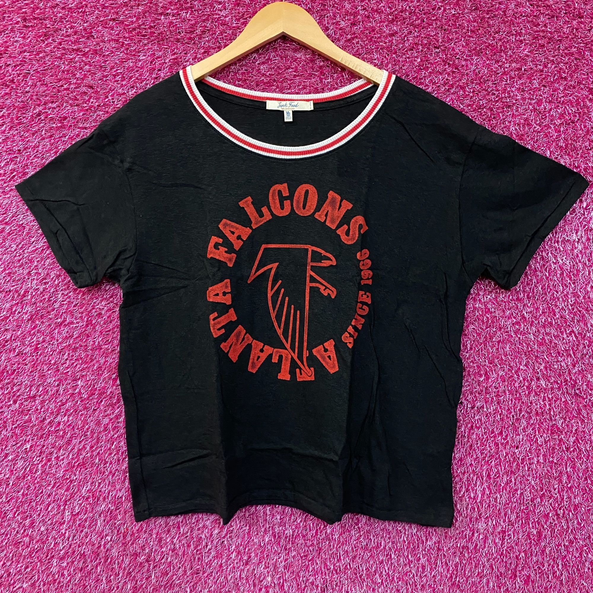 Junk Food Junk Food Women's Retro Sport Atlanta Falcons T-Shirt 2XL Size XXL / US 16-18 / IT 52-54 - 1 Thumbnail