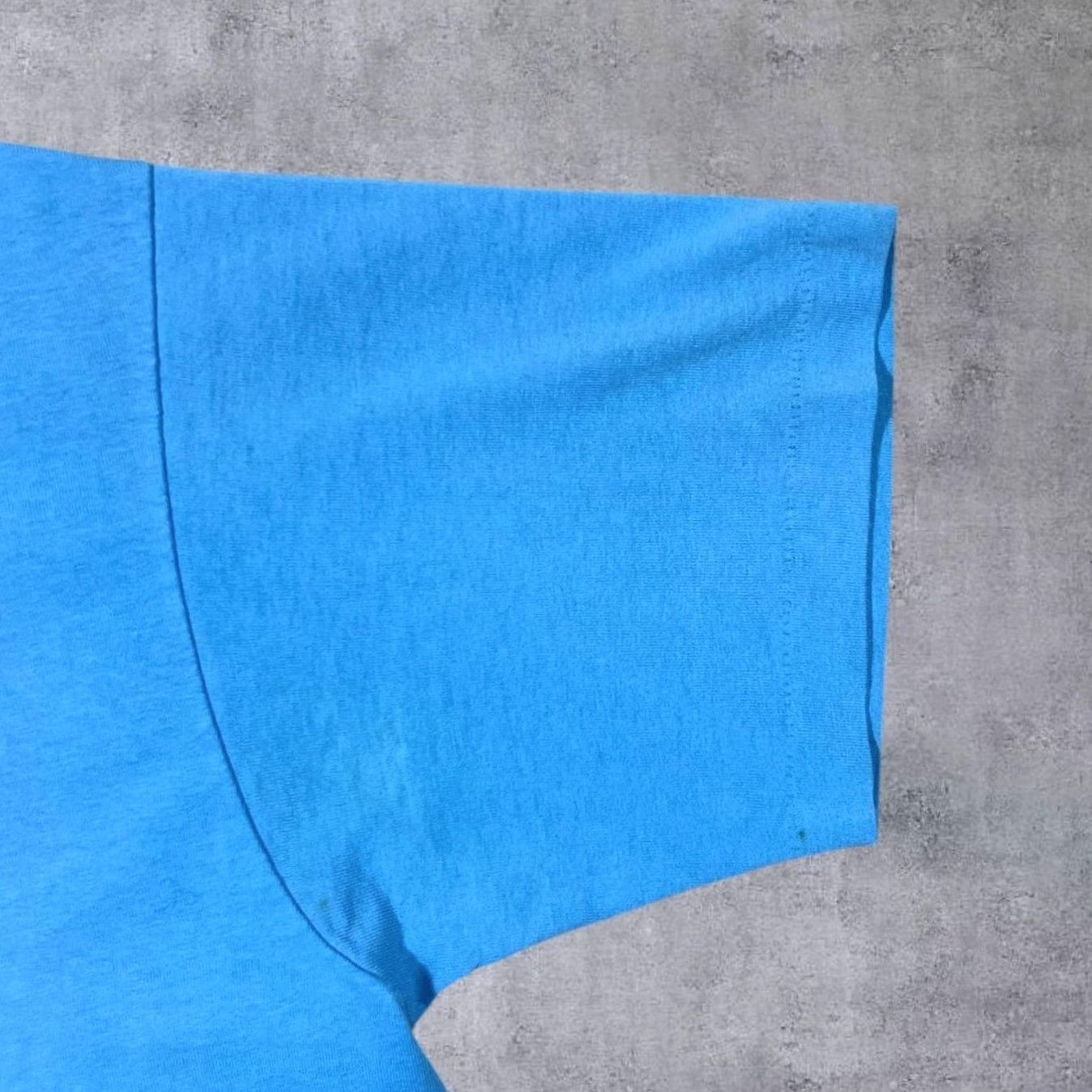 Fruit Of The Loom Vintage Crenshaw’s Athletic Club T-Shirt Blue M Medium Graphic Print 1994 United States Mens Shirts Size US M / EU 48-50 / 2 - 5 Thumbnail