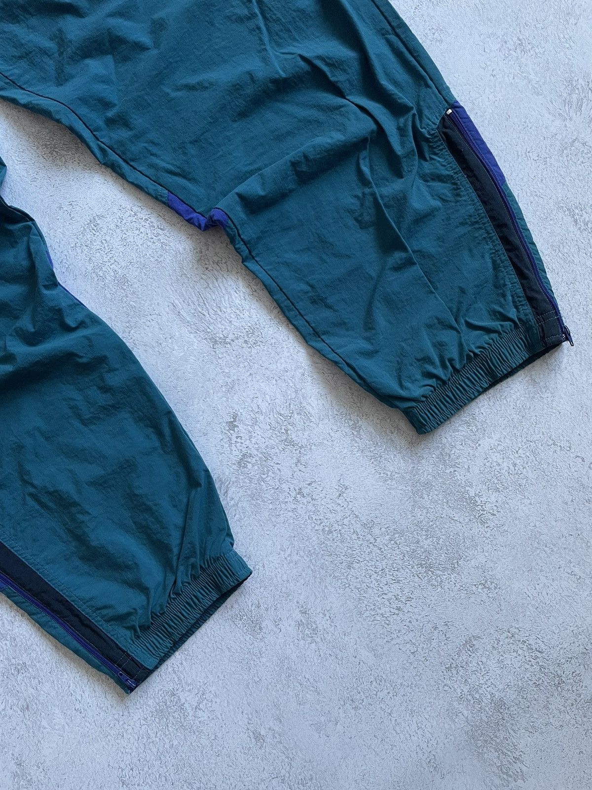 Vintage Vintage Nike Nylon Track Pants 90s Small Logo XXL Size US 37 - 4 Thumbnail