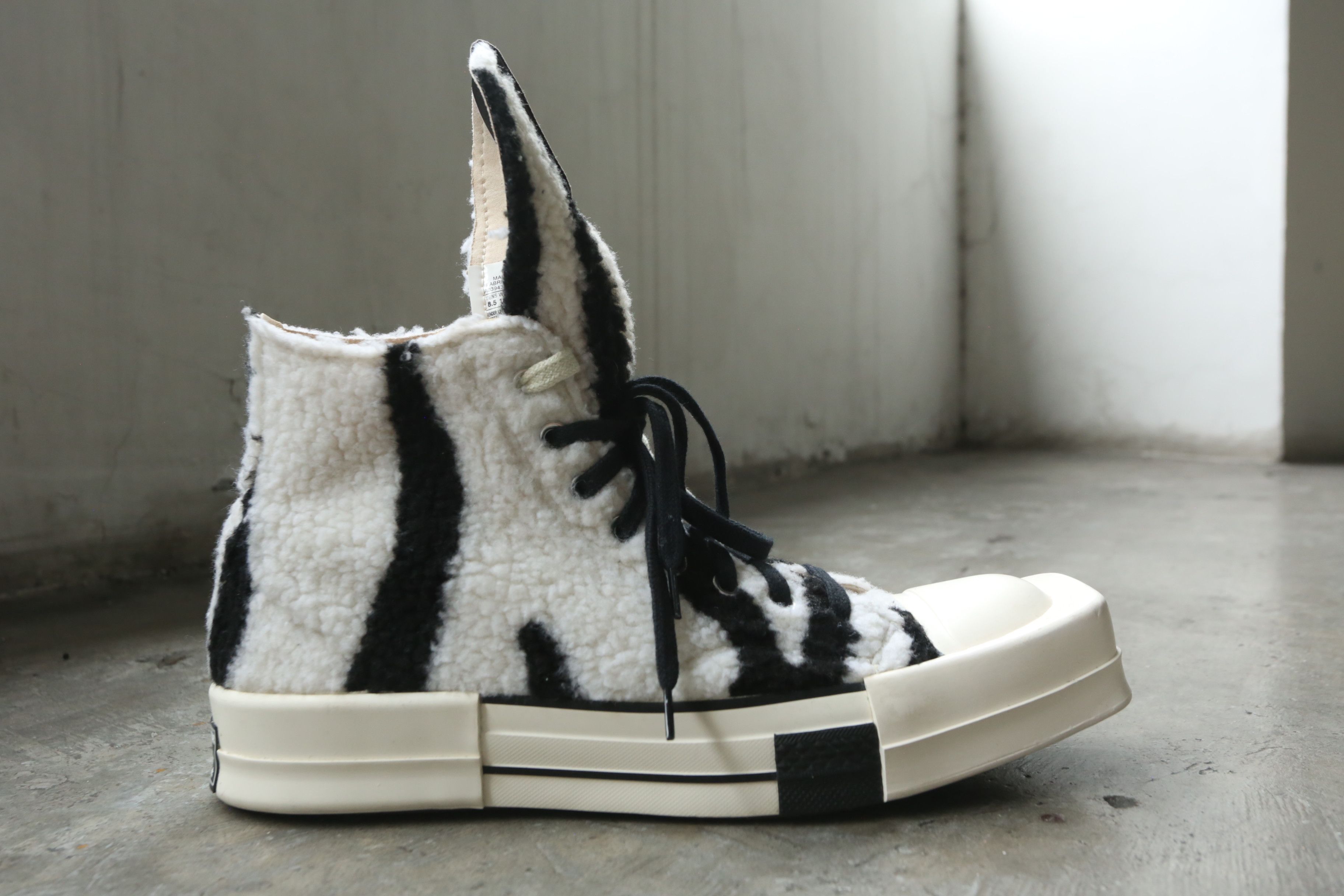 Converse × Rick Owens Drkshdw Rick Owens - S/S 23 - TURBODRK Chuck 70 Hi Size US 8.5 / EU 41-42 - 2 Thumbnail