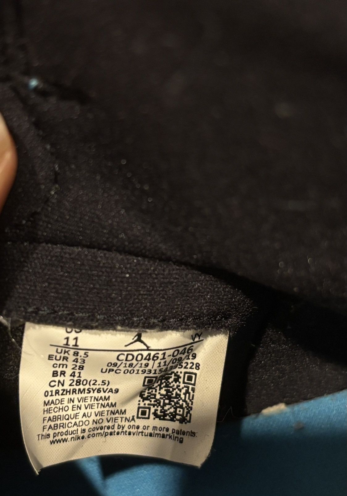 Jordan Brand × Nike Jordan 1 Retro High OG “UNC To CHI” Size US 11 / IT 41 - 4 Thumbnail
