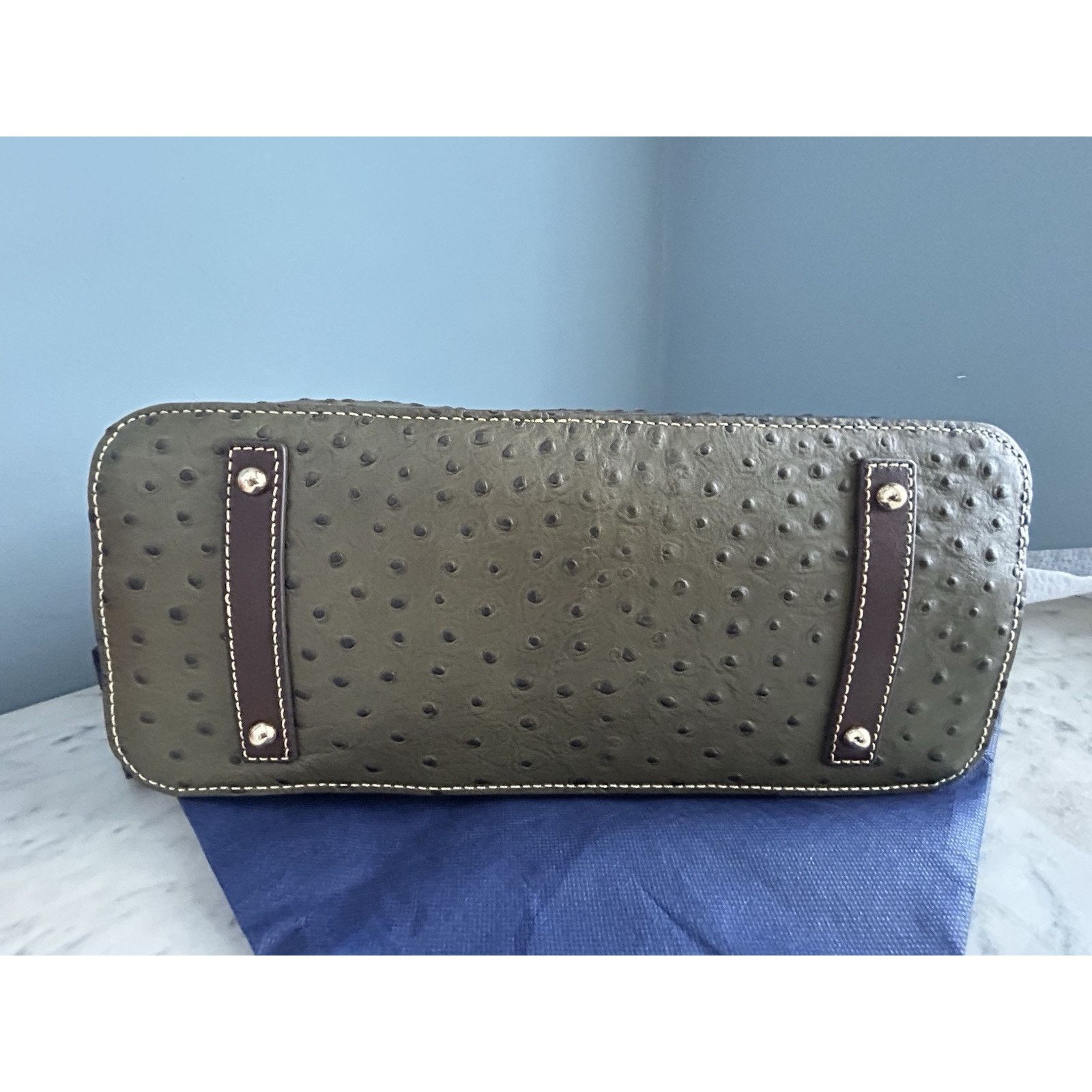 Dooney & Bourke NWT Dooney Bourke Ostrich Leather Carter Satchel Olive Dome Size ONE SIZE - 19 Thumbnail