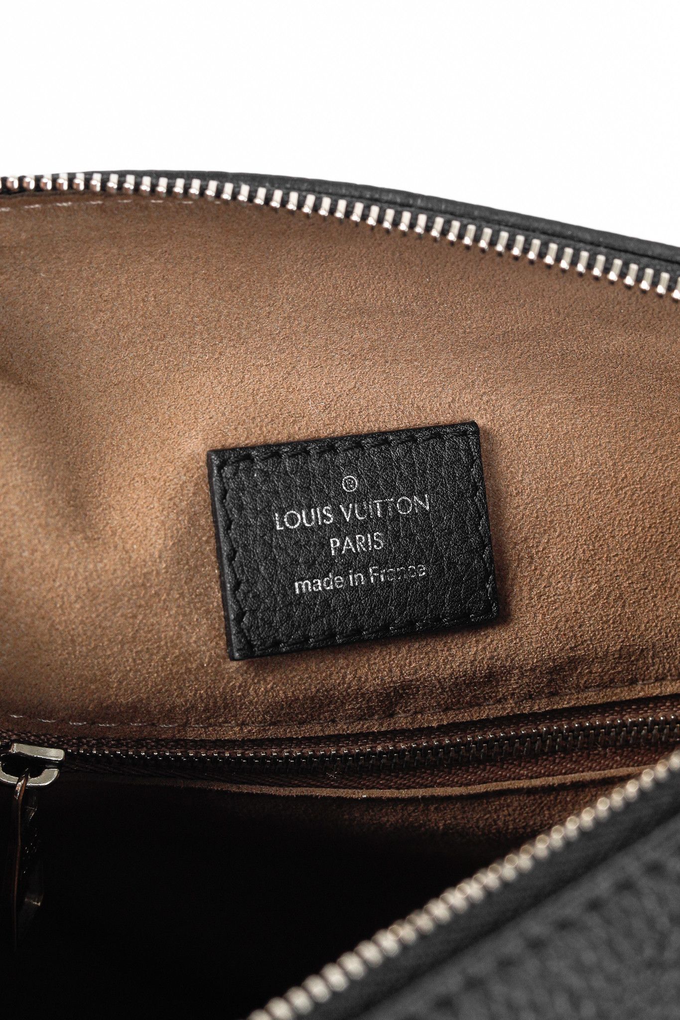 Louis Vuitton Louis Vuitton Babylone Chain BB Mahina Perforated Bag Size ONE SIZE - 12 Thumbnail