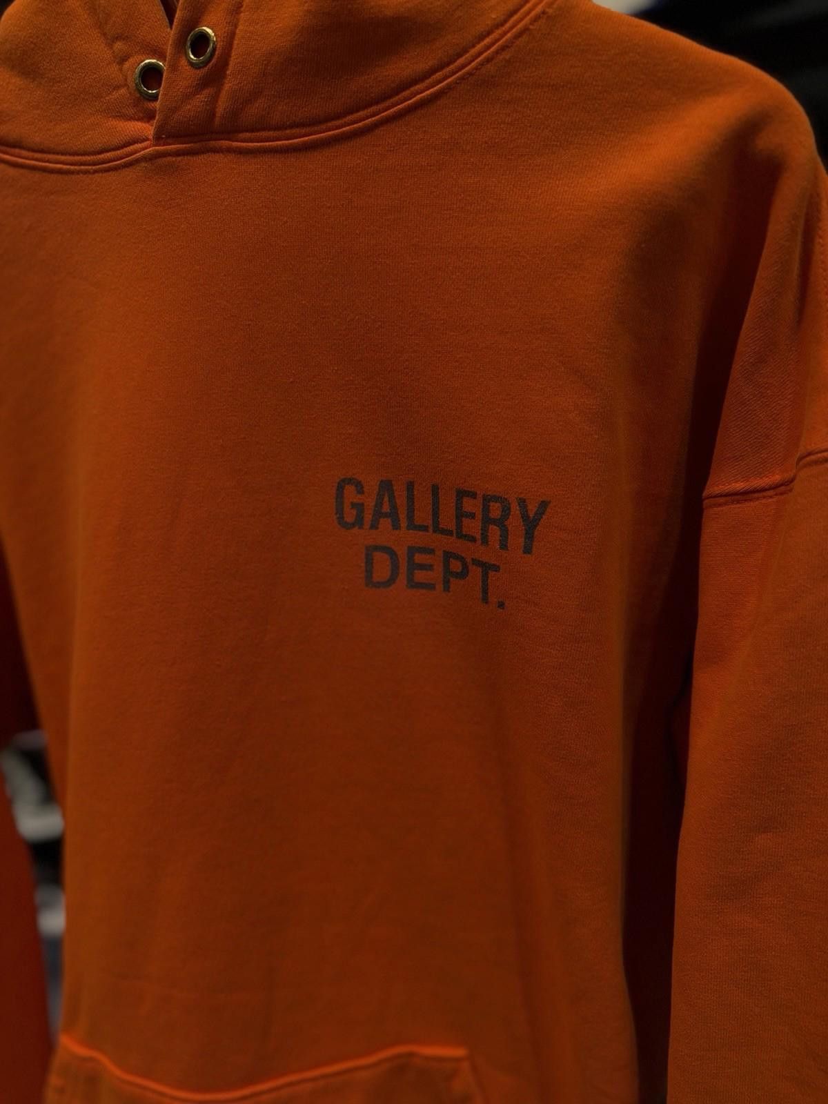 Gallery Dept. Gallery Dept. Orange Men's Size Medium Brand NEW $695 Size US M / EU 48-50 / 2 - 6 Thumbnail