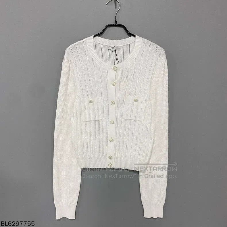 Chanel Chanel 21p white cardigan coat Size XS / US 0-2 / IT 36-38 - 1 Thumbnail