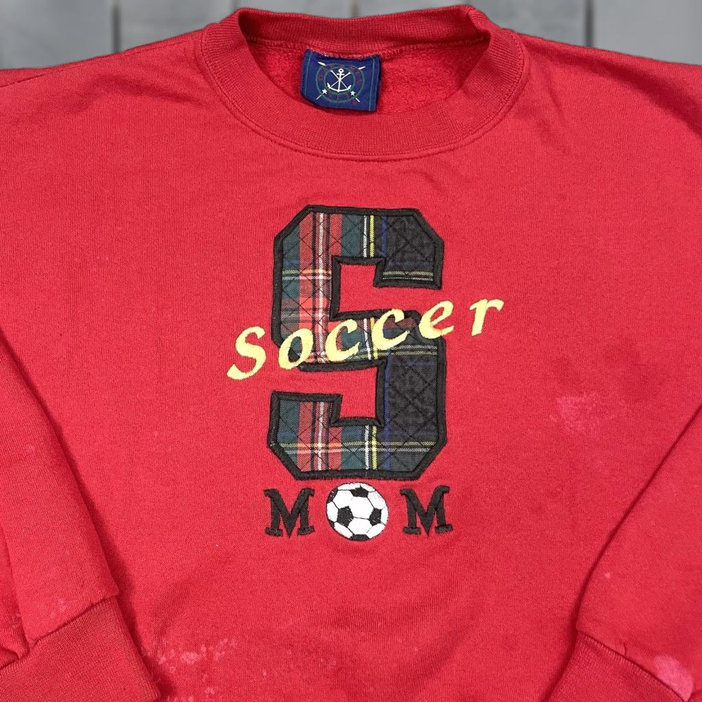 Vintage VINTAGE Oarsman Soccer Mom Sweatshirt Adult M Red Crew Neck Embroidered 90s Logo Sweatshirt Mens Girls Size US M / EU 48-50 / 2 - 1 Thumbnail