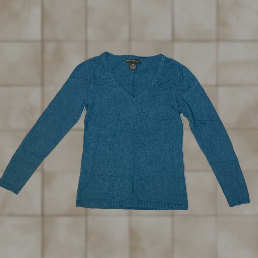 Eddie Bauer Eddie Bauer Cotton Blend Blue Pullover Sweater XS Long Sleeve V-Neck Regular Fit Womens Pullover Knit Soft Classic Outdoor Casual Winter Fall Spring Size XS / US 0-2 / IT 36-38 - 1 Thumbnail