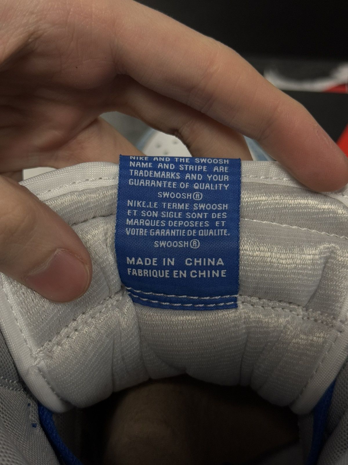 Jordan Brand × Nike Jordan 1 Hyper Royal Blue Size 12 W/ BOX (555088-402) Size US 12 / EU 45 - 13 Thumbnail