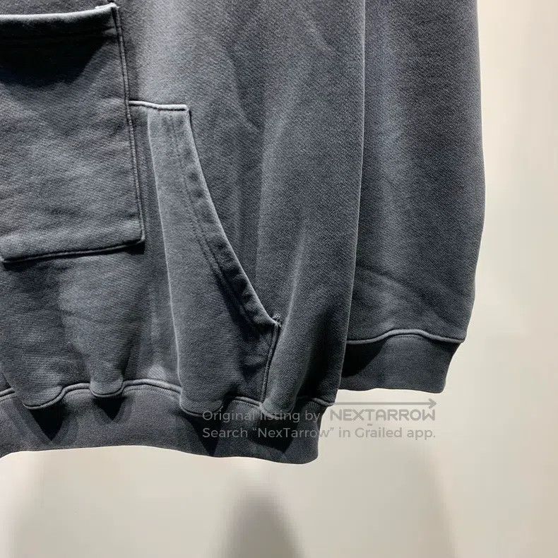 Balenciaga Balenciaga Distressed Back Logo Hooded Sweatshirt Size US S / EU 44-46 / 1 - 6 Thumbnail
