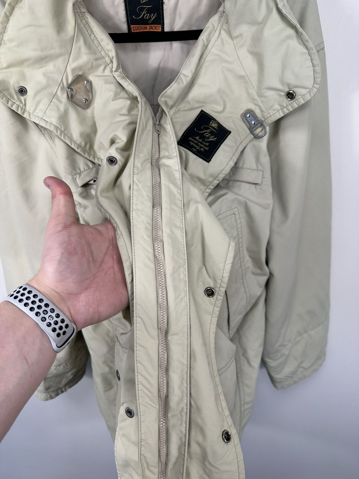 Fay Vintage Fay Stadium For Ema Cream Luxury Nylon Coat Jacket Size US L / EU 52-54 / 3 - 21 Thumbnail