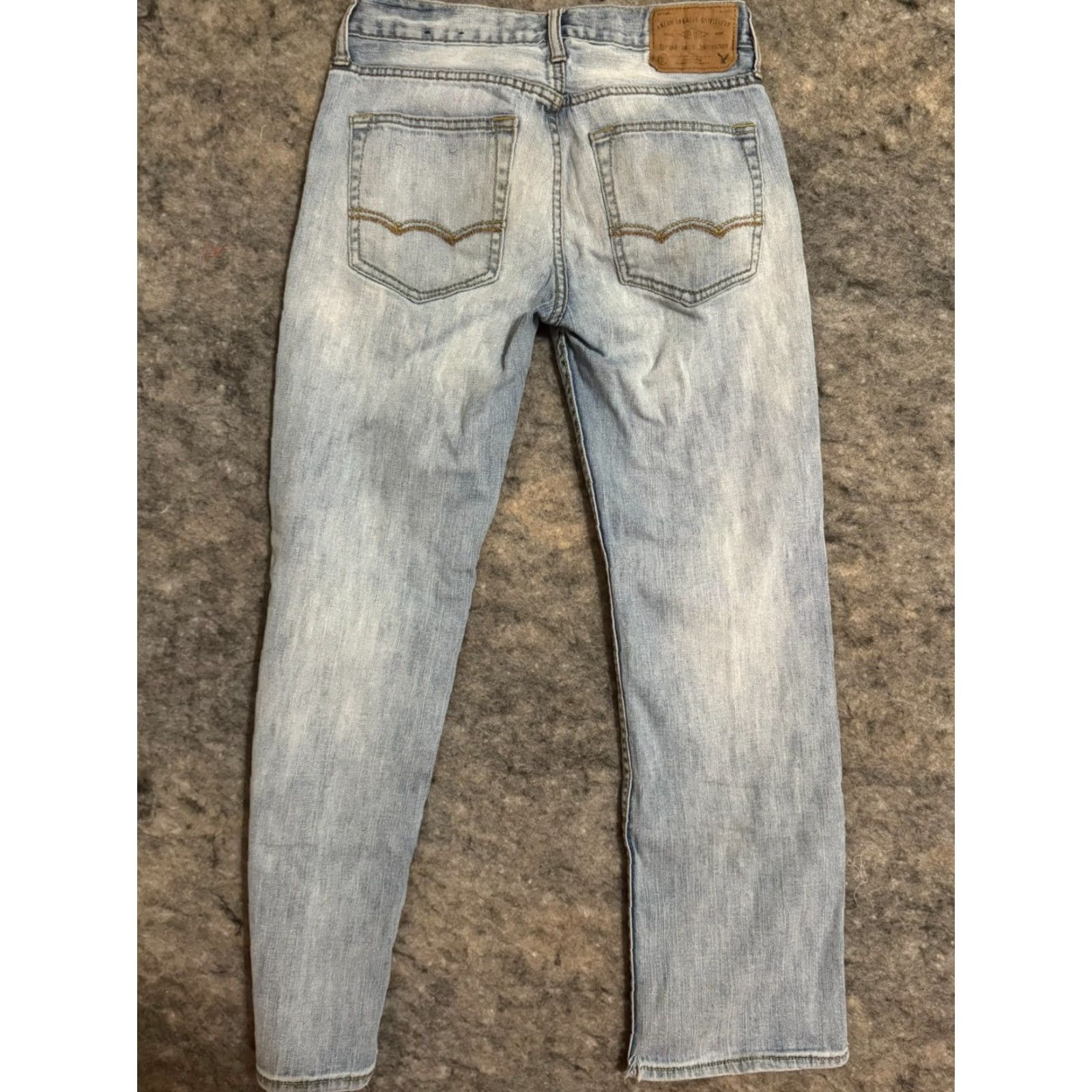 American Eagle Outfitters American Eagle Jeans Mens 28x30 Original Straight Light Wash Jeans Regular Blue 5-Pocket Stretch Denim Casual Mens Size US 28 / EU 44 - 2 Thumbnail