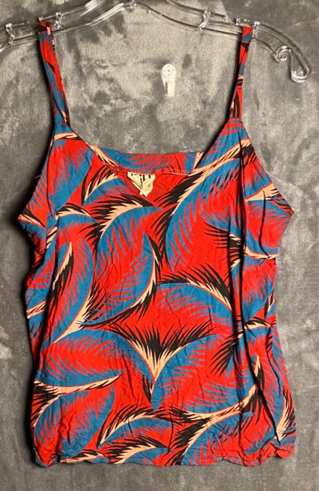 Designer Vintage LGY Rayon Womens Tropical Red Tank Top Sz. M (B13) Size M / US 6-8 / IT 42-44 - 1 Thumbnail