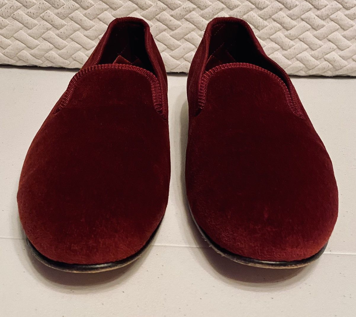 George Cleverley GEORGE CLEVERLEY 🏴󠁧󠁢󠁥󠁮󠁧󠁿 RED VELVET ALBERT SATIN QUILT LOAFER 12 Size US 12 / EU 45 - 4 Thumbnail