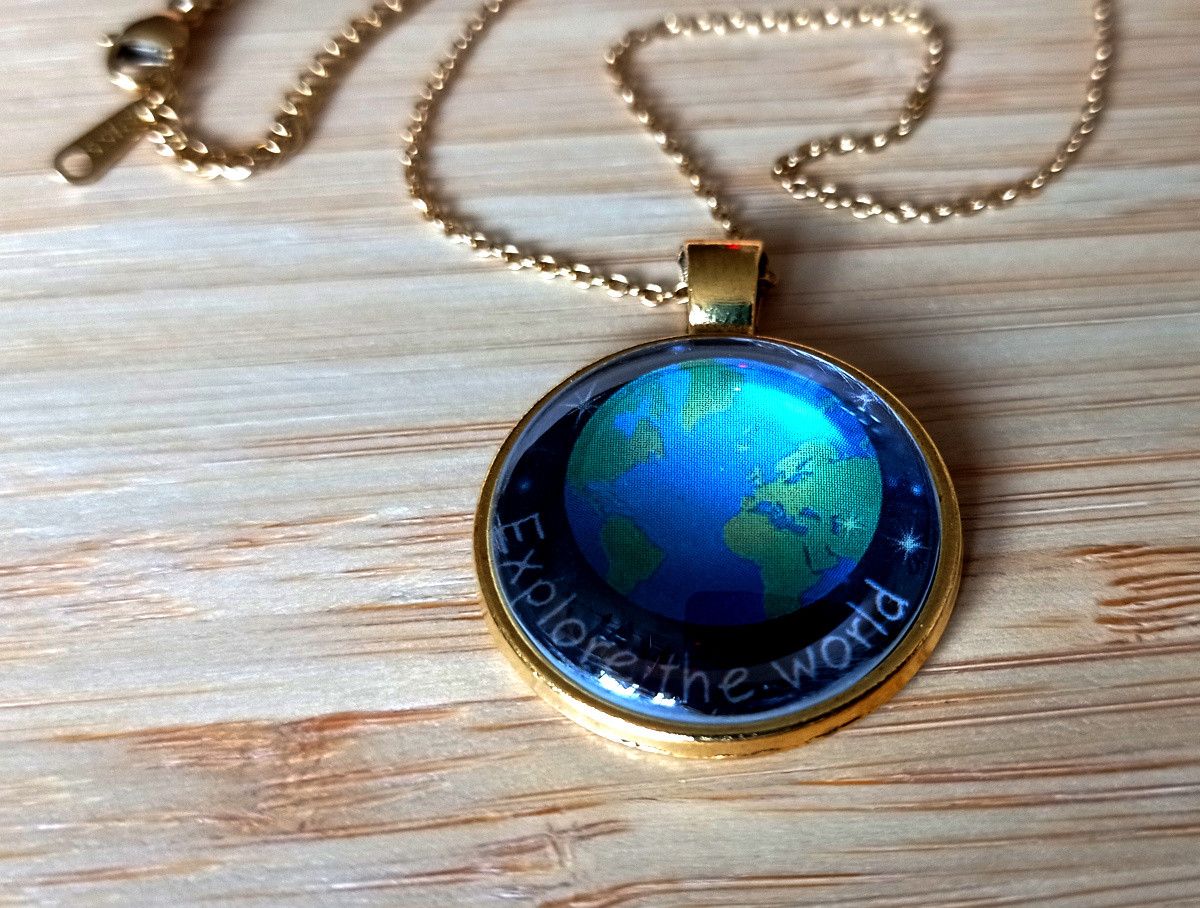Hysteric Glamour × Japanese Brand × Vintage Punk Tiny Planet Earth Stainless Steel Gold Necklace Unique Size ONE SIZE - 7 Thumbnail