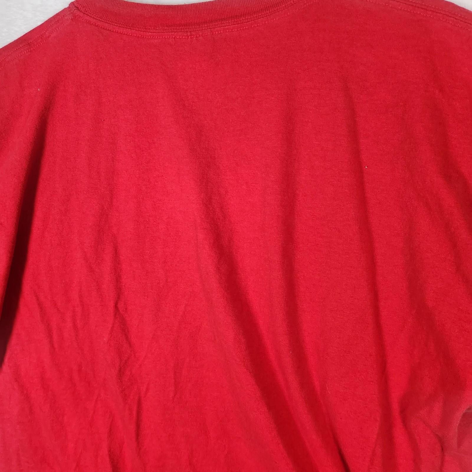 Gildan Vintage State Farm Spellout Tshirt Red Size XL Size US XL / EU 56 / 4 - 7 Thumbnail
