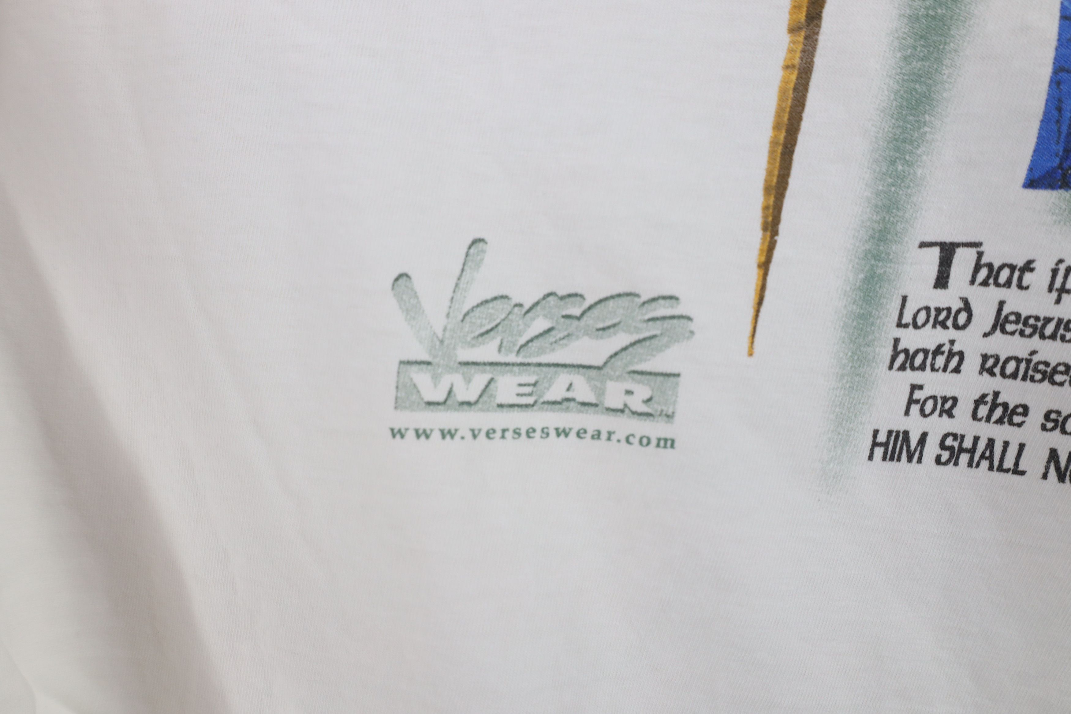 Vintage Vintage Y2K Streetwear Christian Jesus Cross T-Shirt Size US M / EU 48-50 / 2 - 7 Thumbnail