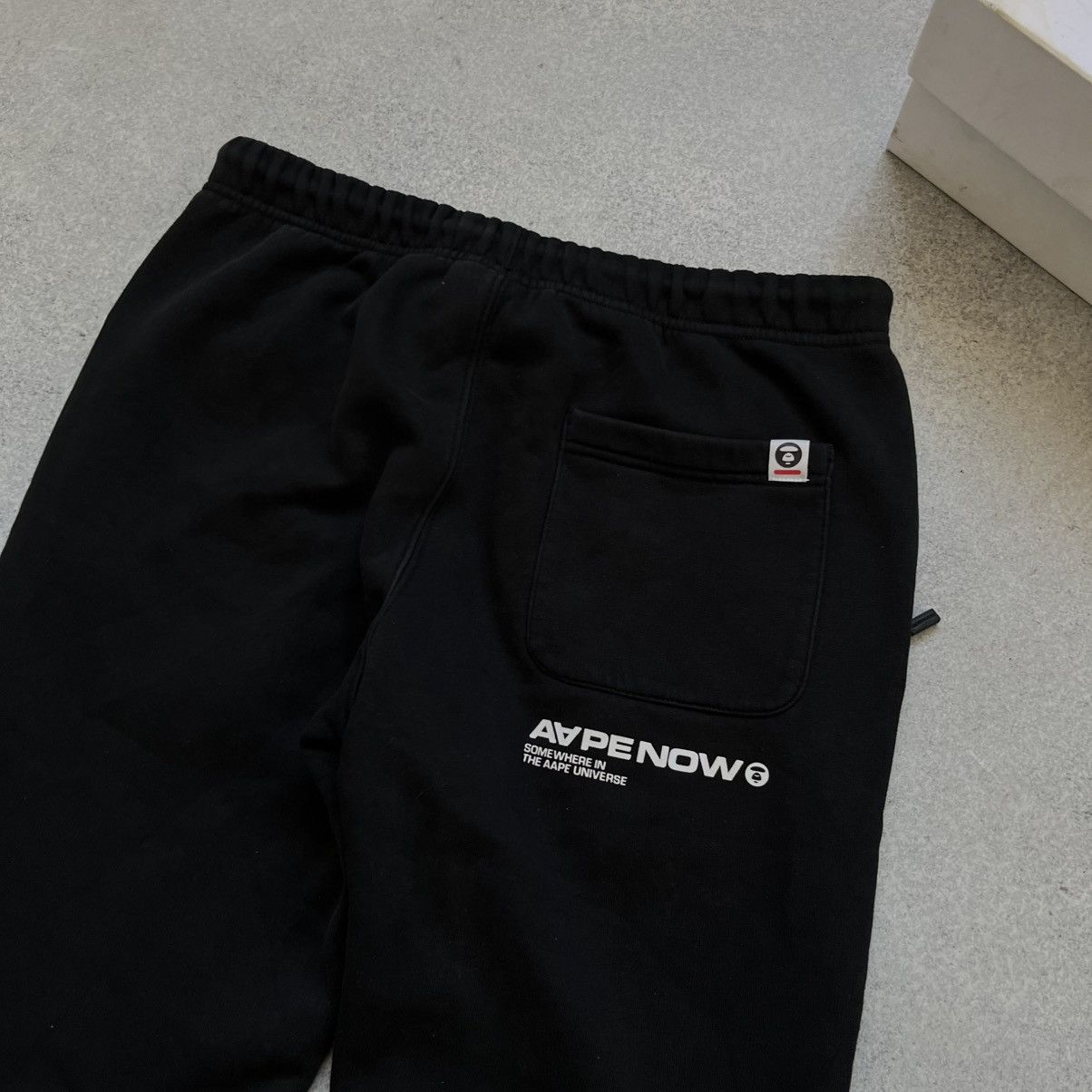 Aape Rare Suit Aape Bape Hoodie Big Logo and Pants Size US S / EU 44-46 / 1 - 20 Thumbnail