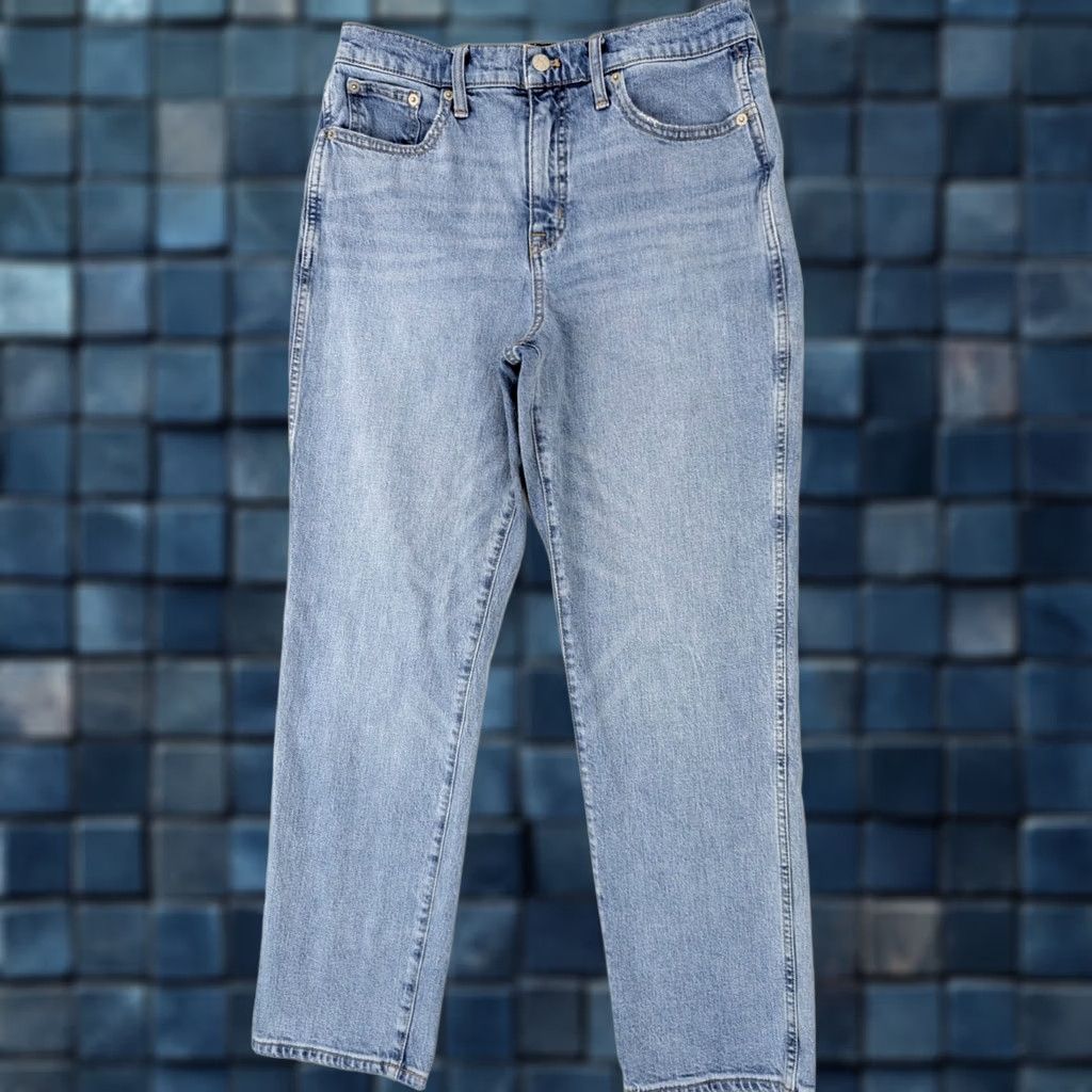 J.Crew J.CREW Classic High Rise Jeans Women Light Wash 30x28 Button Zip Stretch Straight Vintage: No 11/30 34 Regular Jeans Womens Size 24" / US 00 / IT 34 - 1 Thumbnail