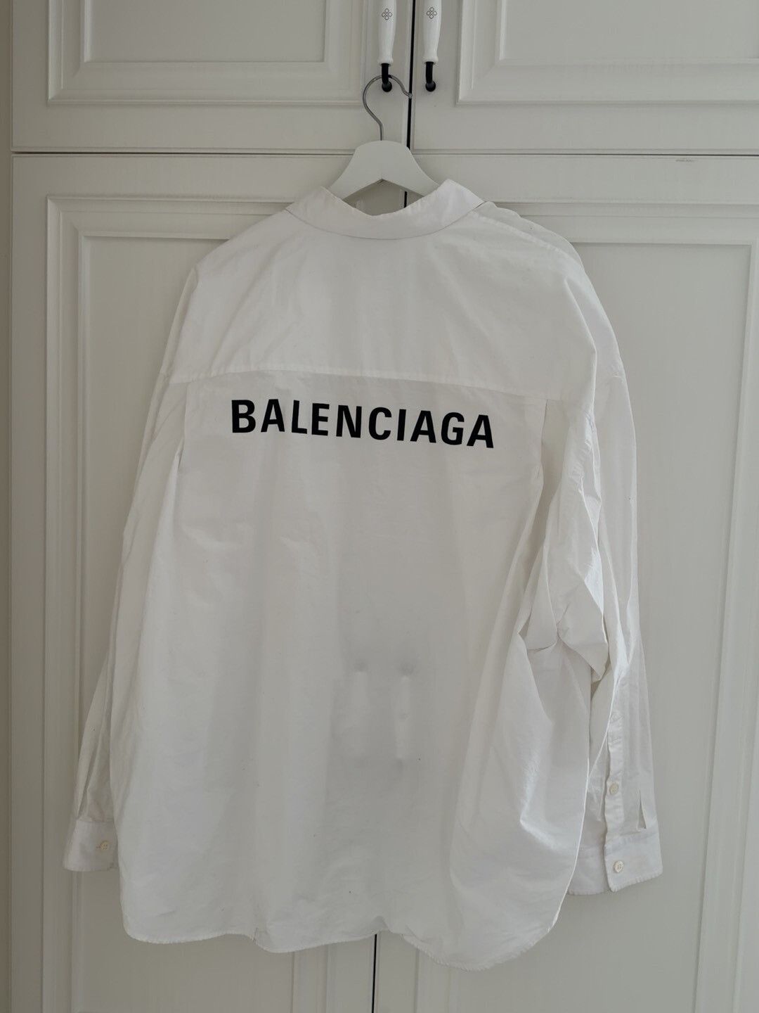 Balenciaga balenciaga white printed shirt jacket uni Size US L / EU 52-54 / 3 - 1 Thumbnail