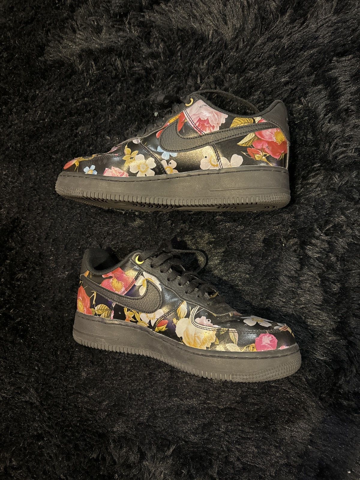 Nike Nike Air Force 1 Low “Floral” Size US 8 / EU 41 - 2 Thumbnail