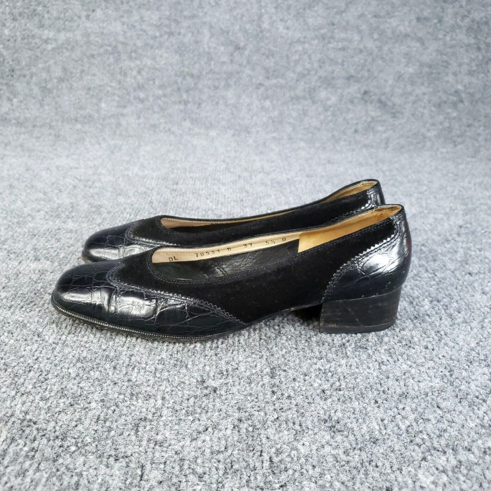 Salvatore Ferragamo Salvatore Ferragamo Heels Womens Size 5.5 Brown Leather Suede Block Pump Size US 6 / IT 36 - 4 Thumbnail