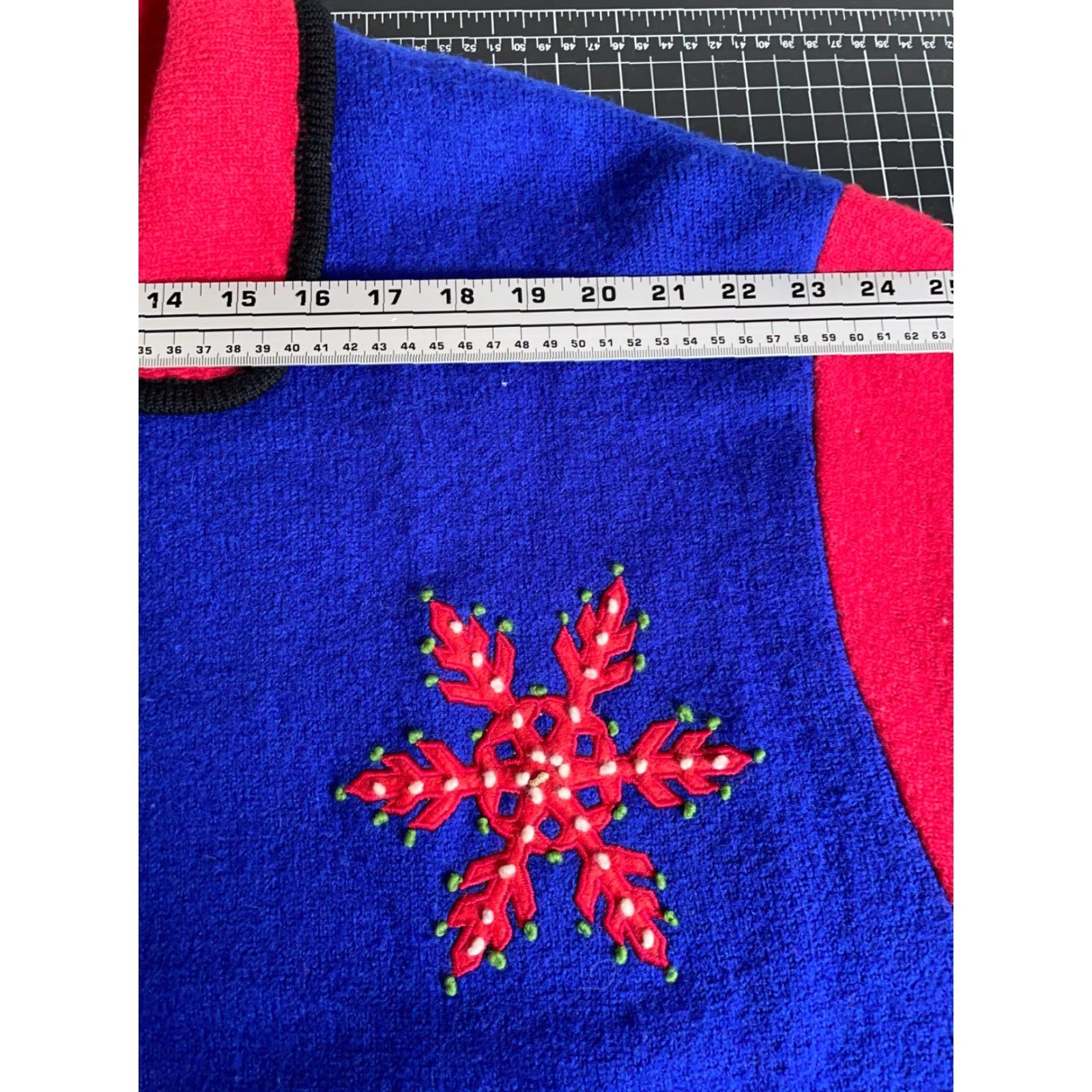 Vintage VINTAGE Marisa Christina Wool Cardigan Women's 3X Blue Red Knit Christmas Embroidered Holiday Ugly Sweater Size XXL / US 16-18 / IT 52-54 - 7 Thumbnail